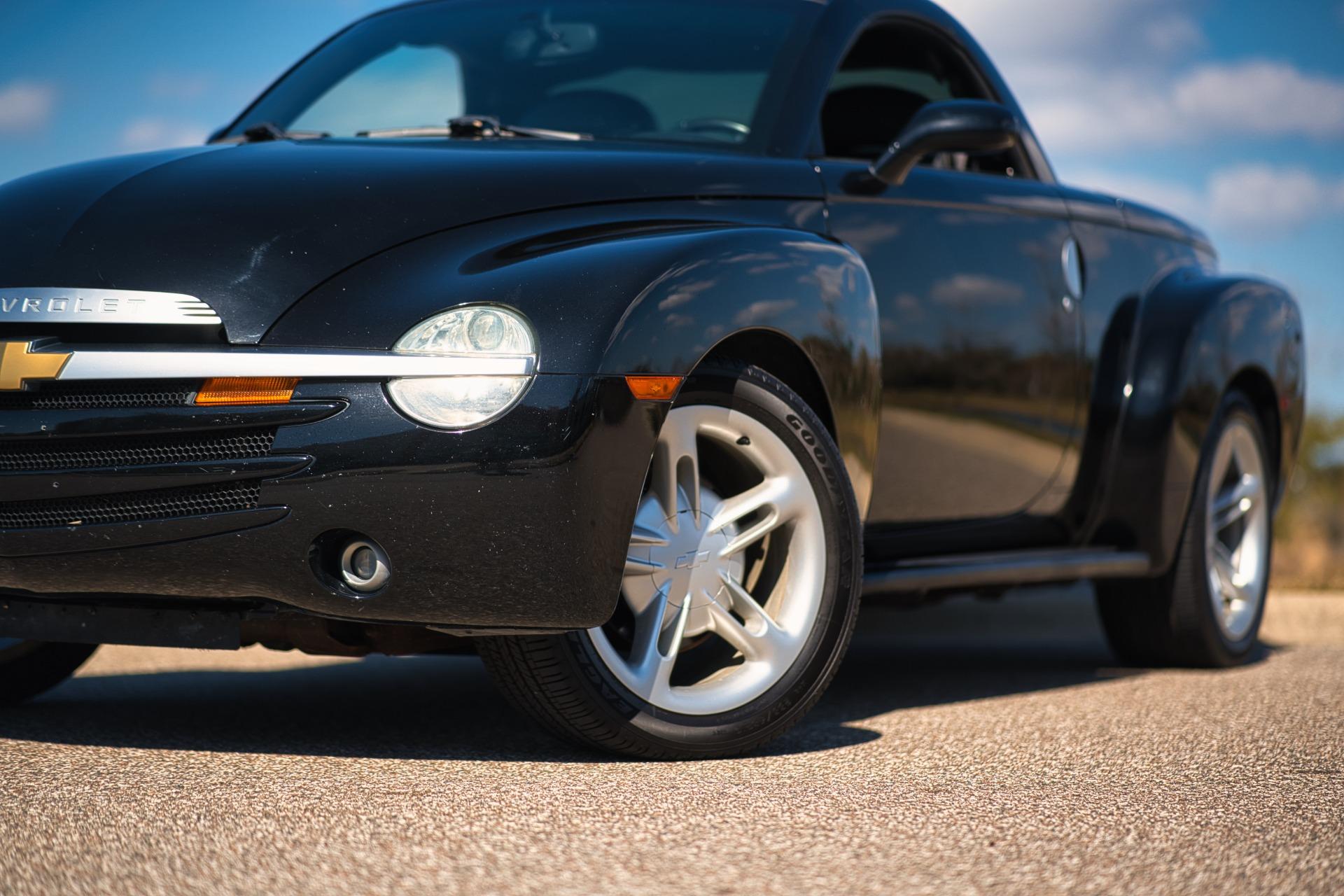 2004 Chevrolet SSR 58