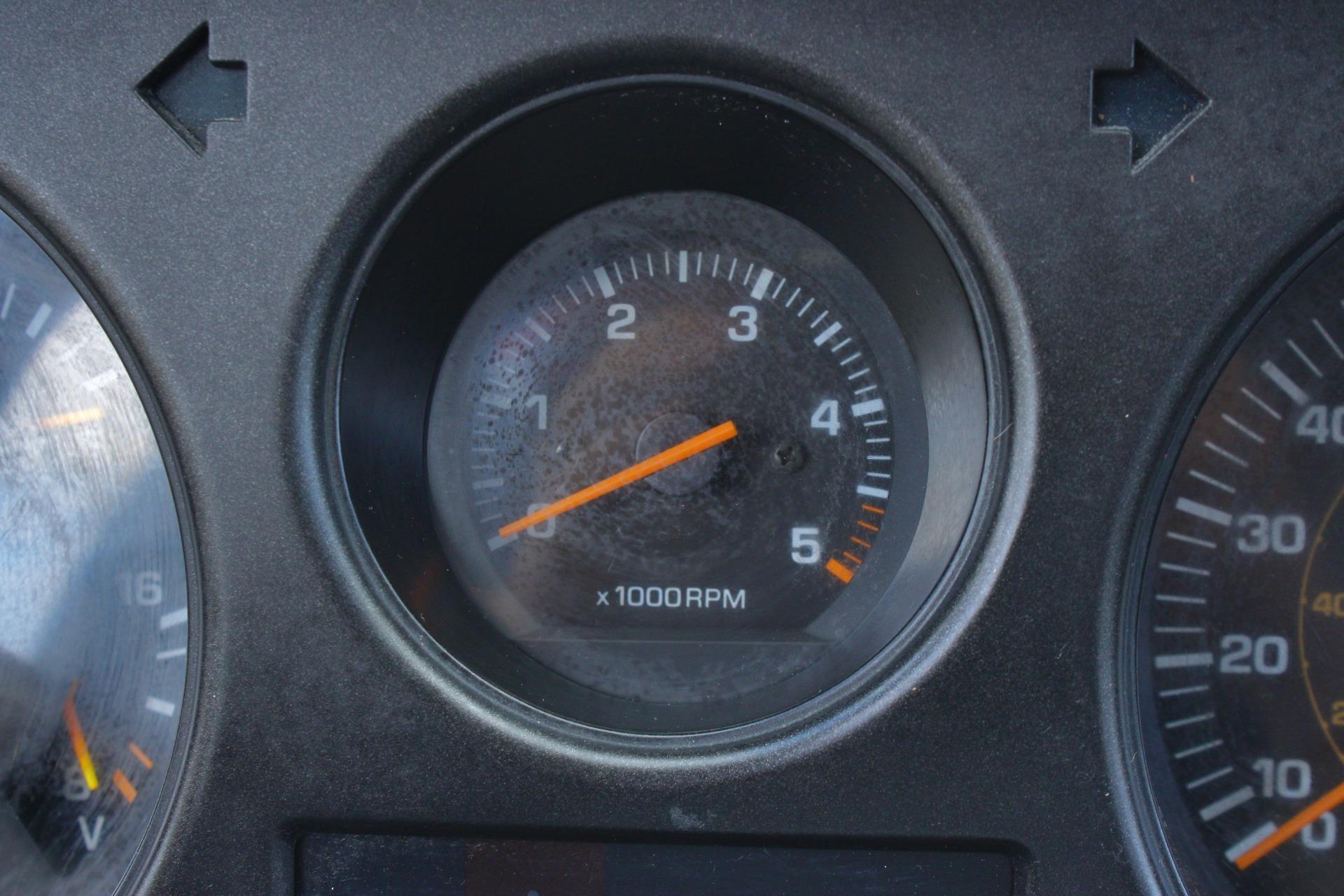 1990 Toyota Land Cruiser 83
