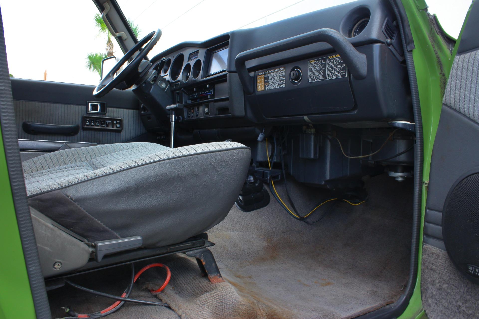 1990 Toyota Land Cruiser 66