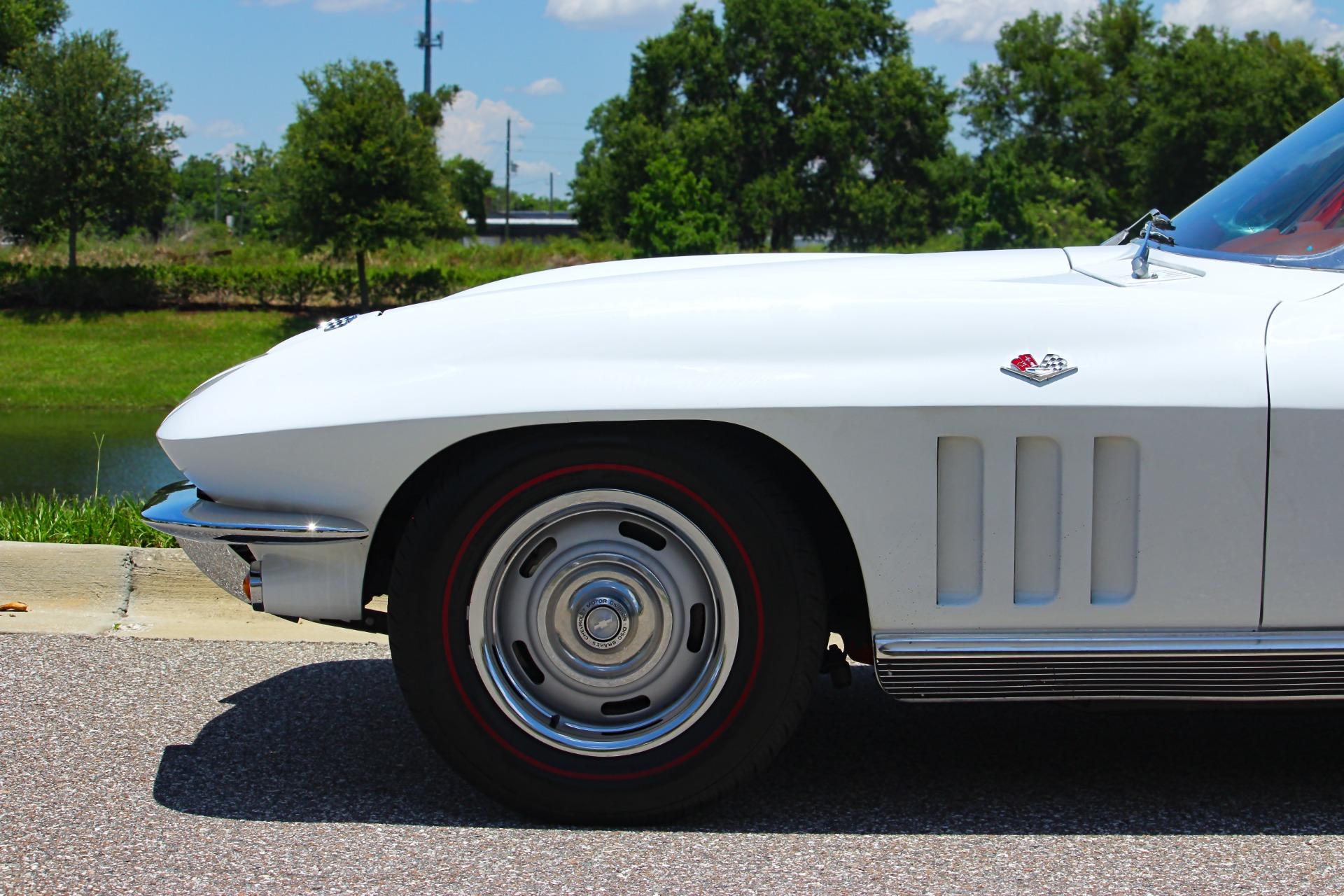 1966 Chevrolet Corvette 29