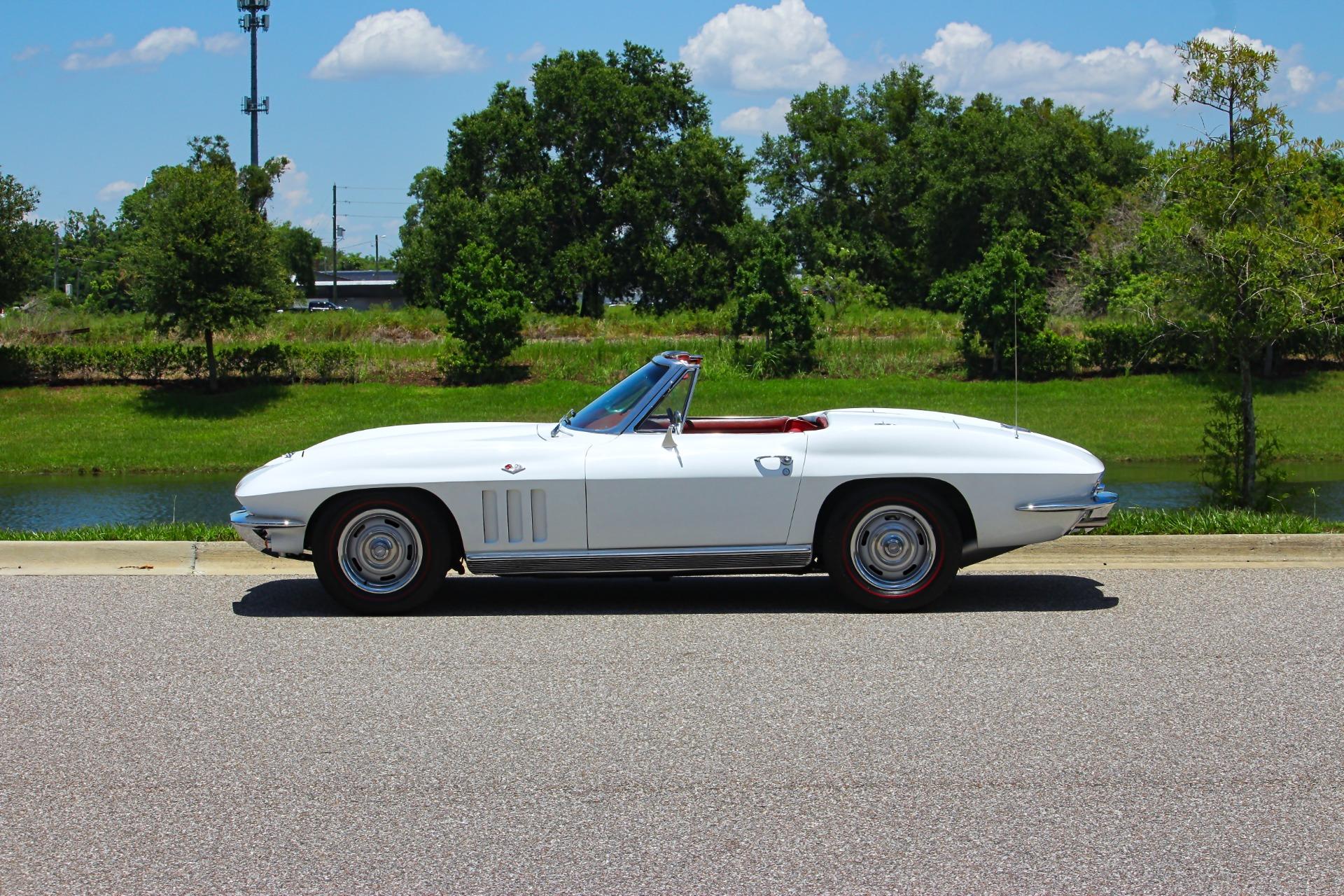1966 Chevrolet Corvette 2