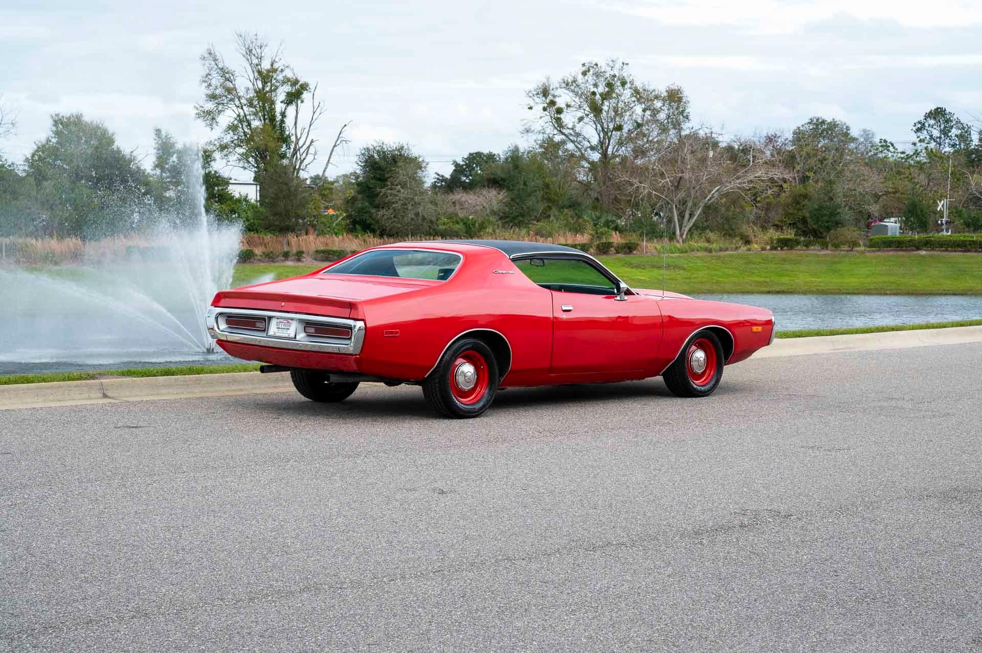 1972 Dodge Charger 25
