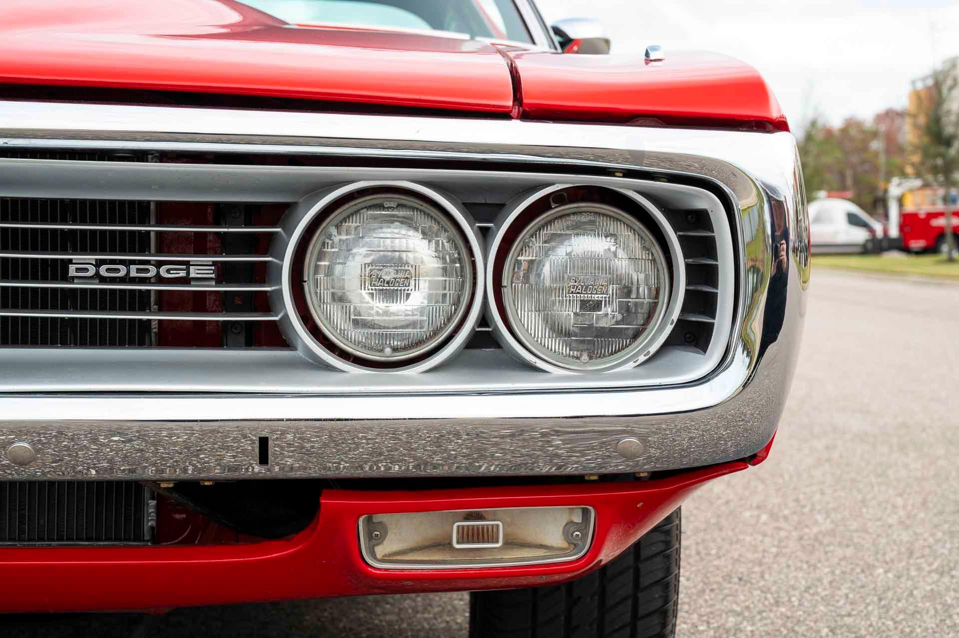 1972 Dodge Charger 21