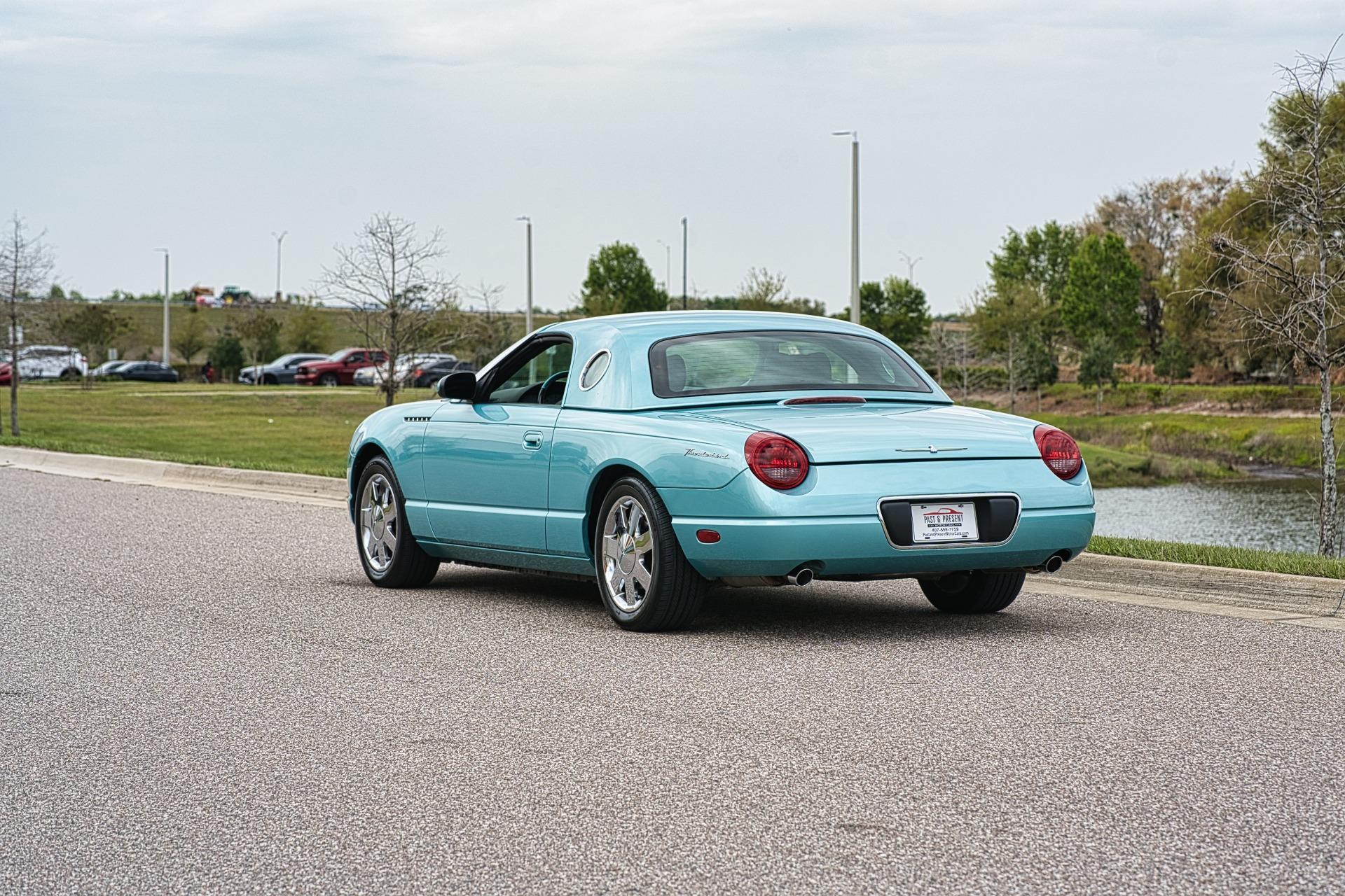 2002 Ford Thunderbird 136