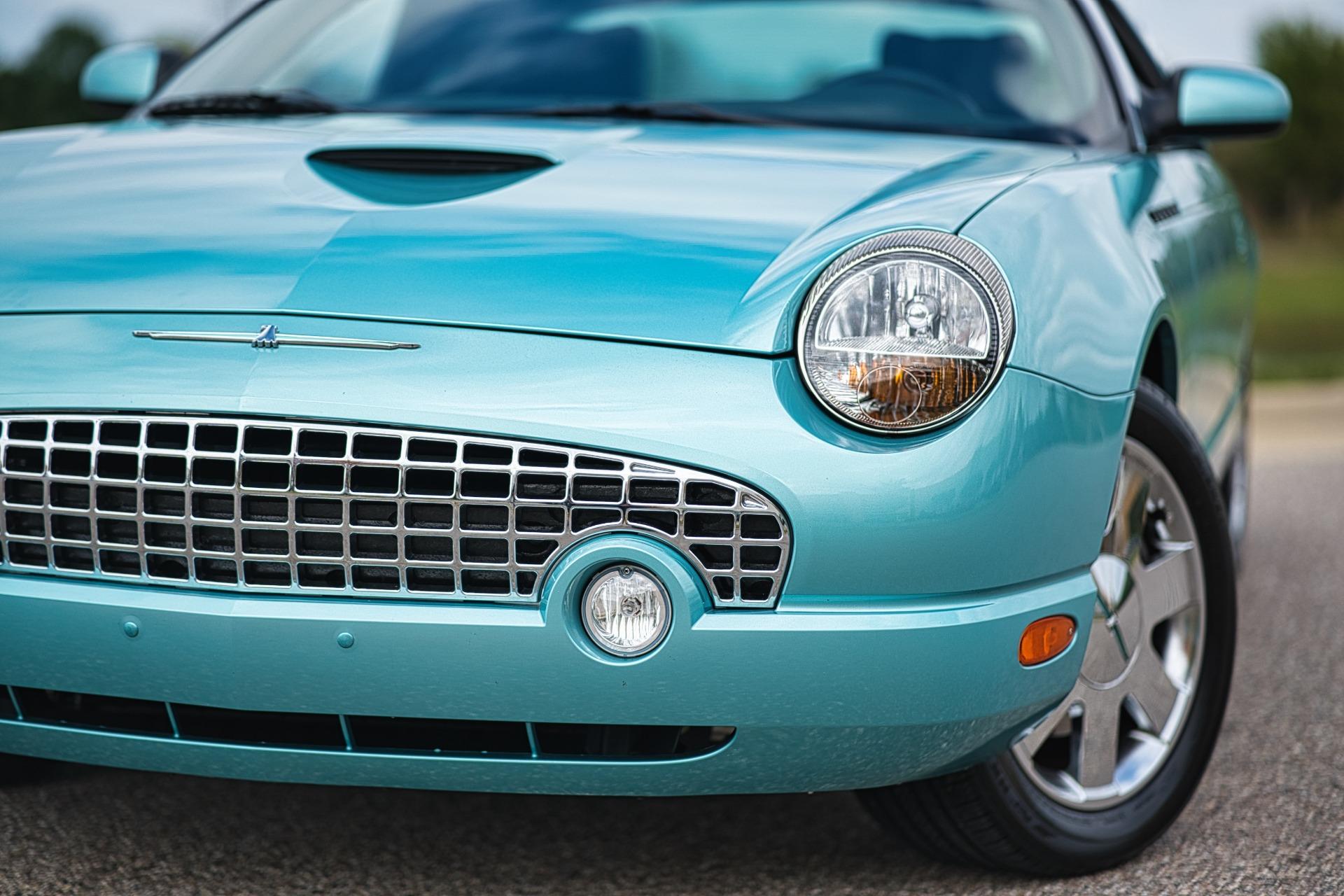 2002 Ford Thunderbird 177