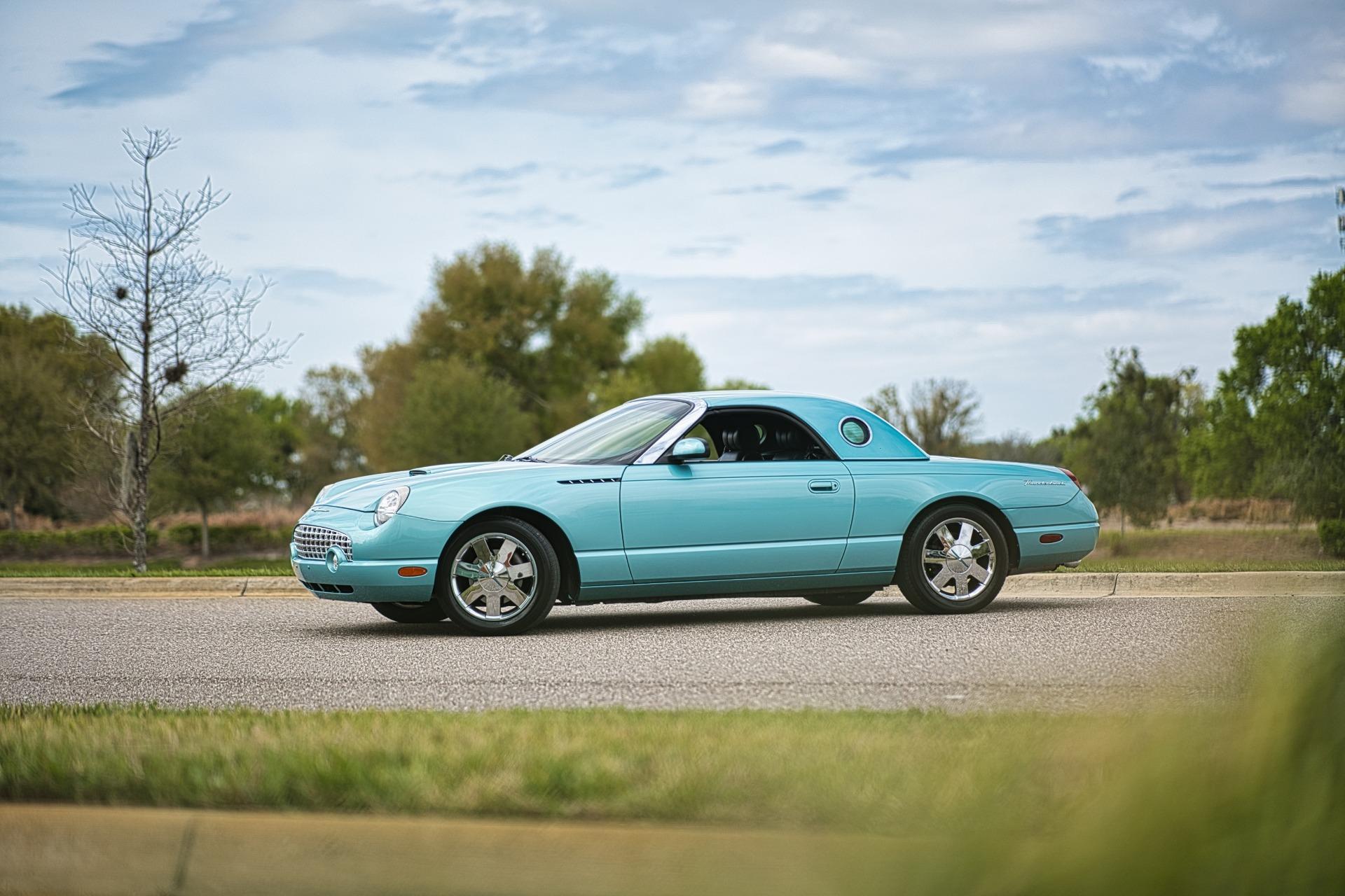 2002 Ford Thunderbird 173