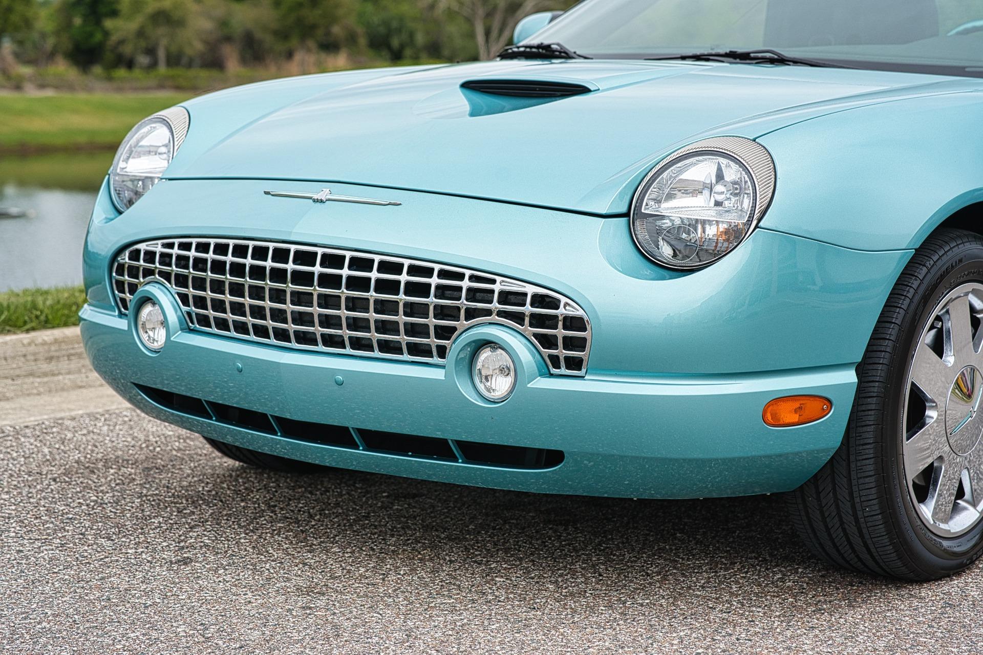 2002 Ford Thunderbird 101