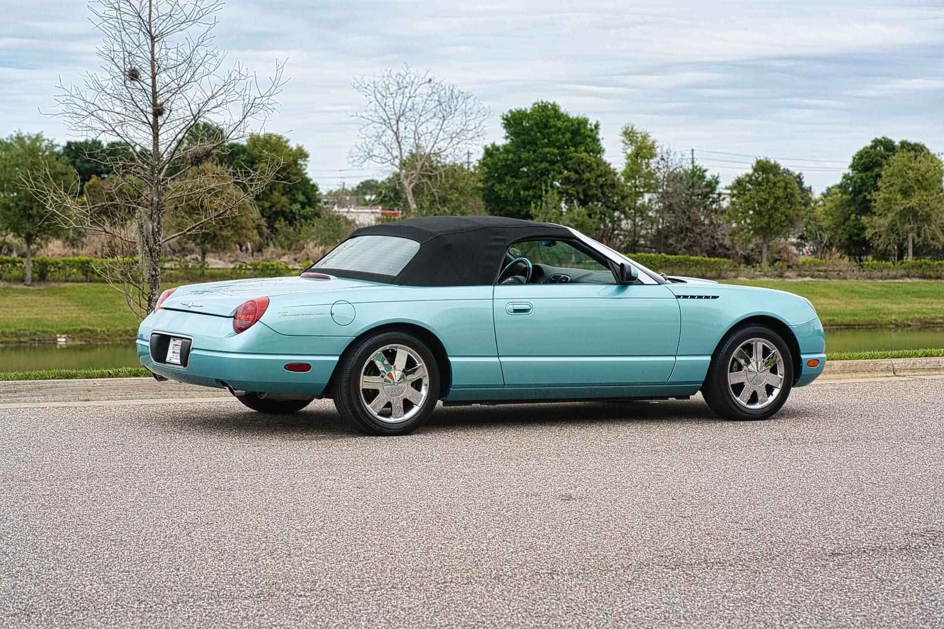 2002 Ford Thunderbird 109