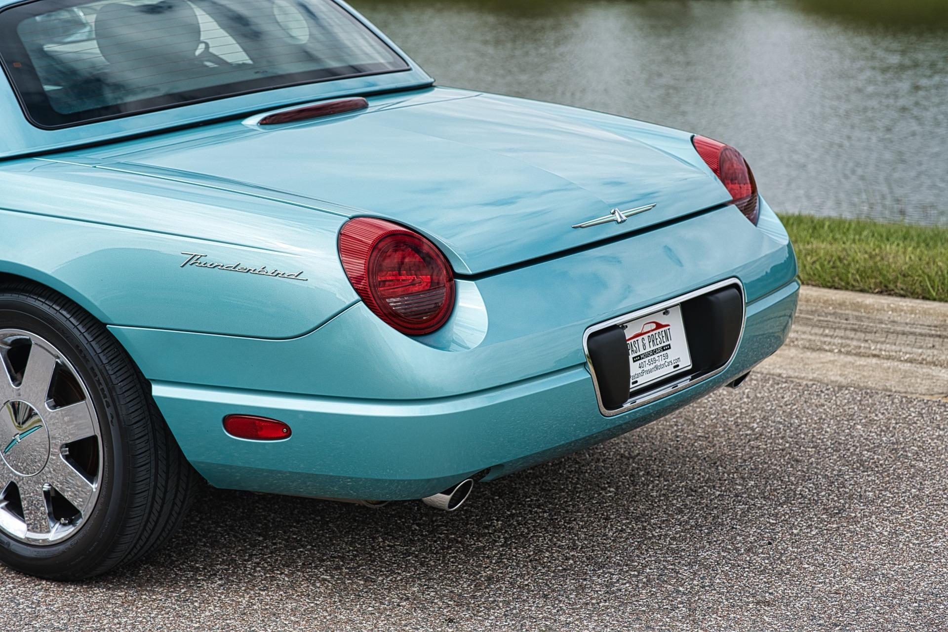 2002 Ford Thunderbird 147