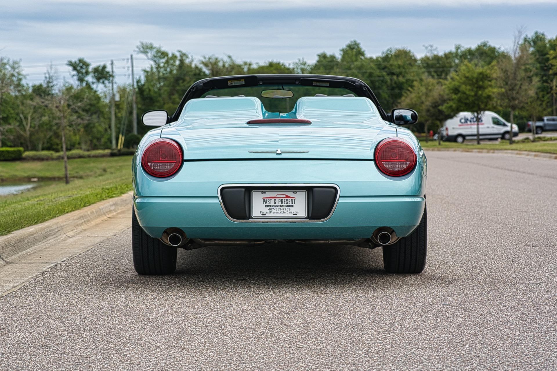 2002 Ford Thunderbird 44