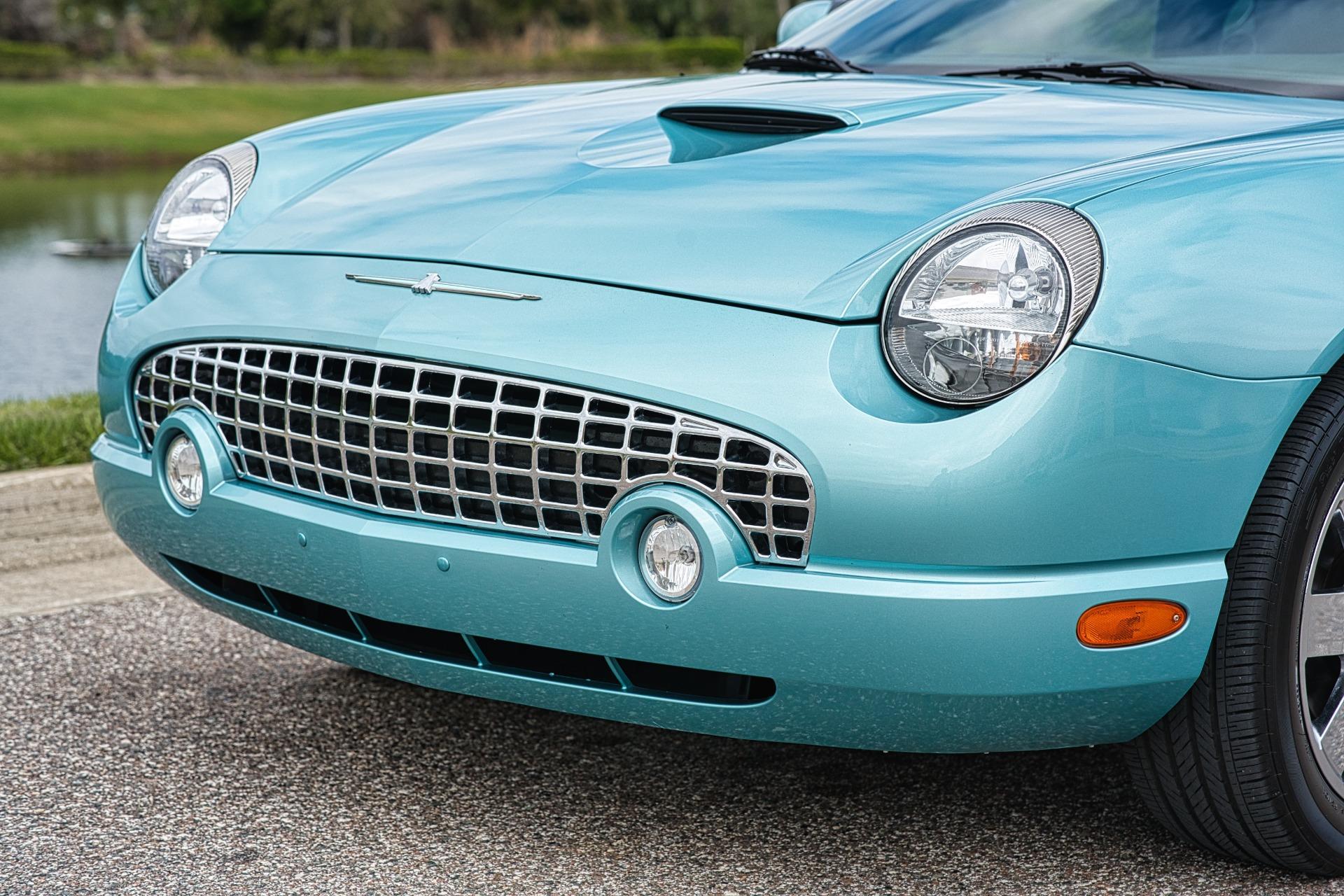 2002 Ford Thunderbird 143