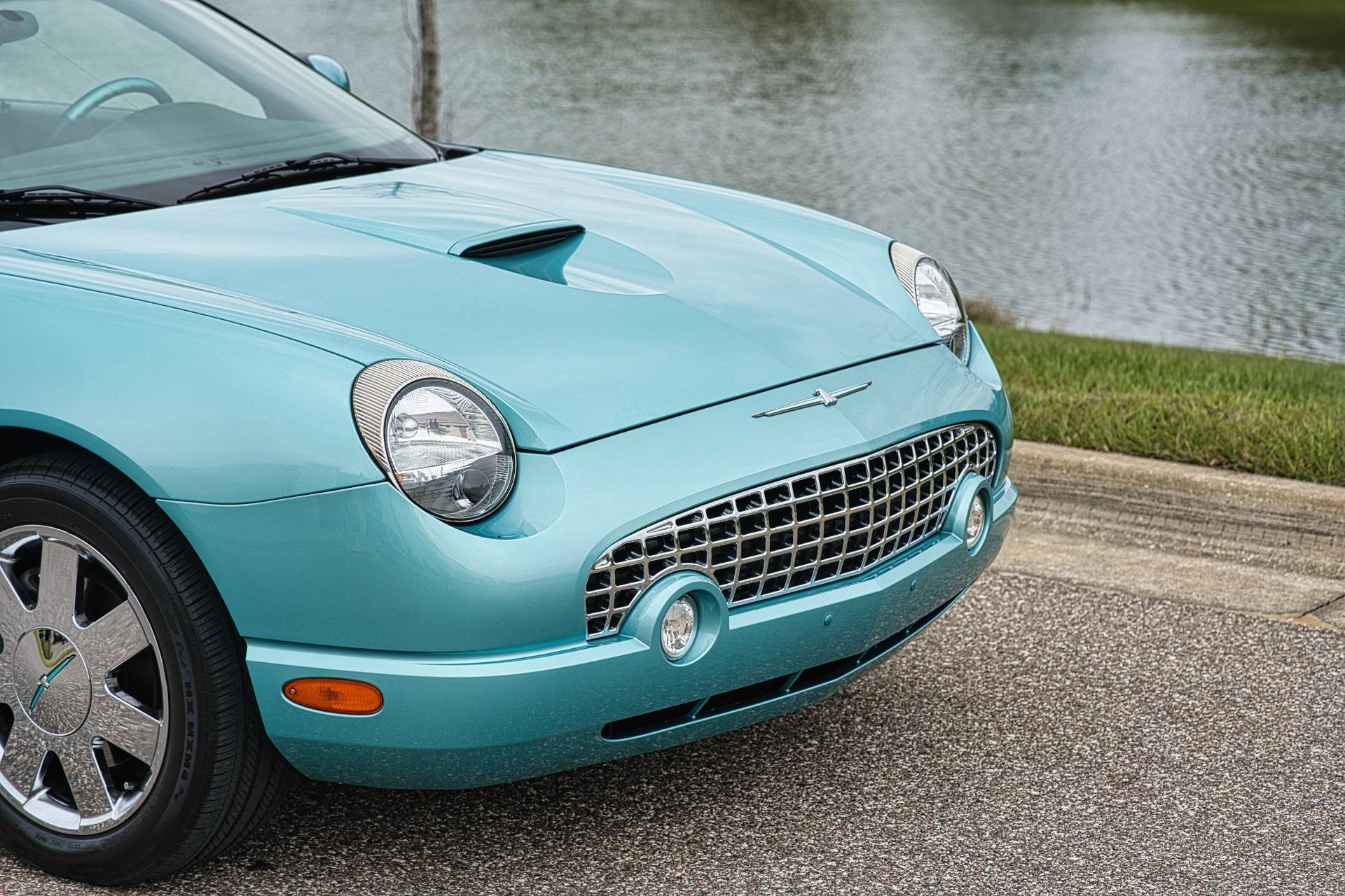 2002 Ford Thunderbird 126
