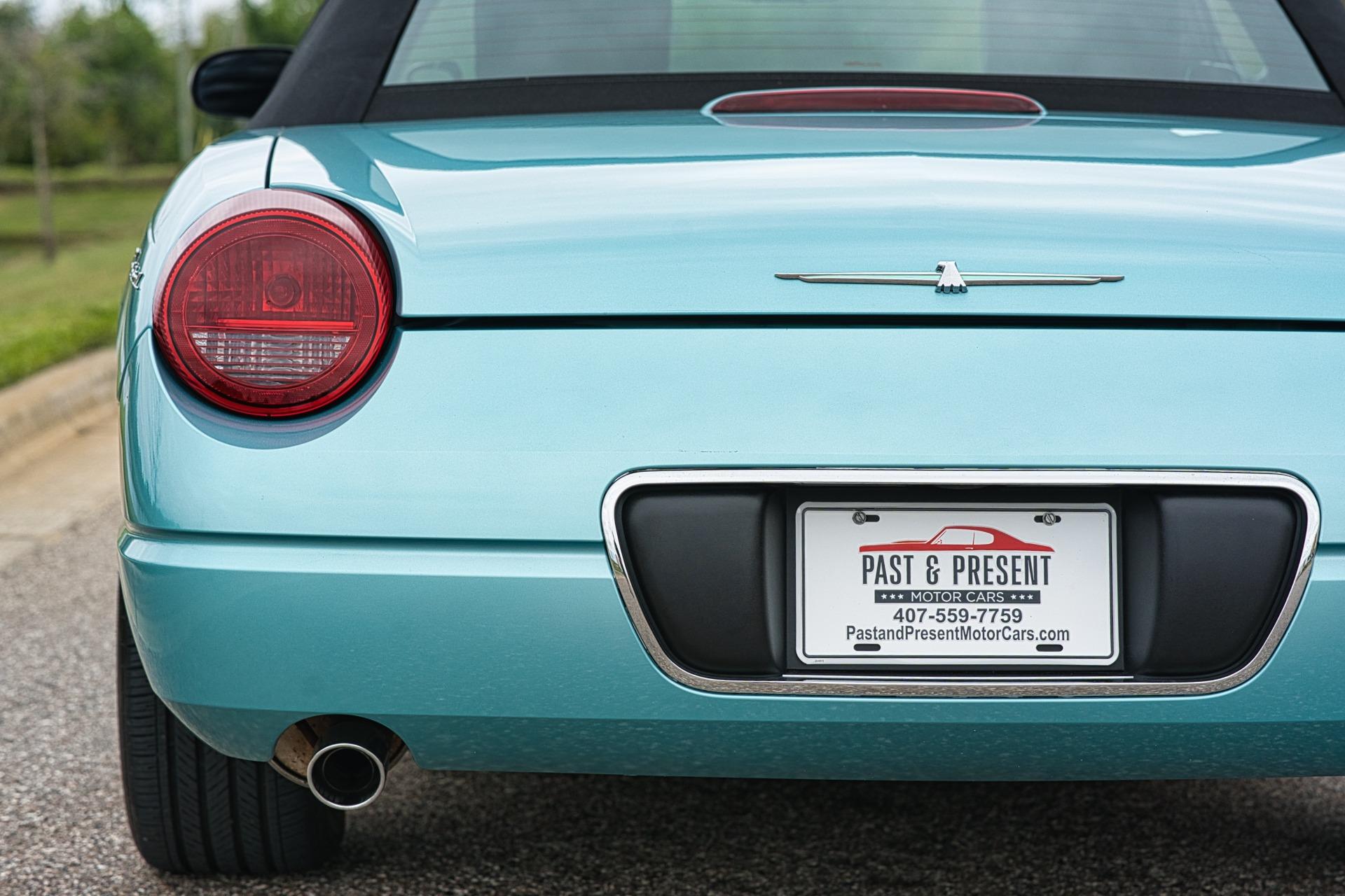 2002 Ford Thunderbird 119