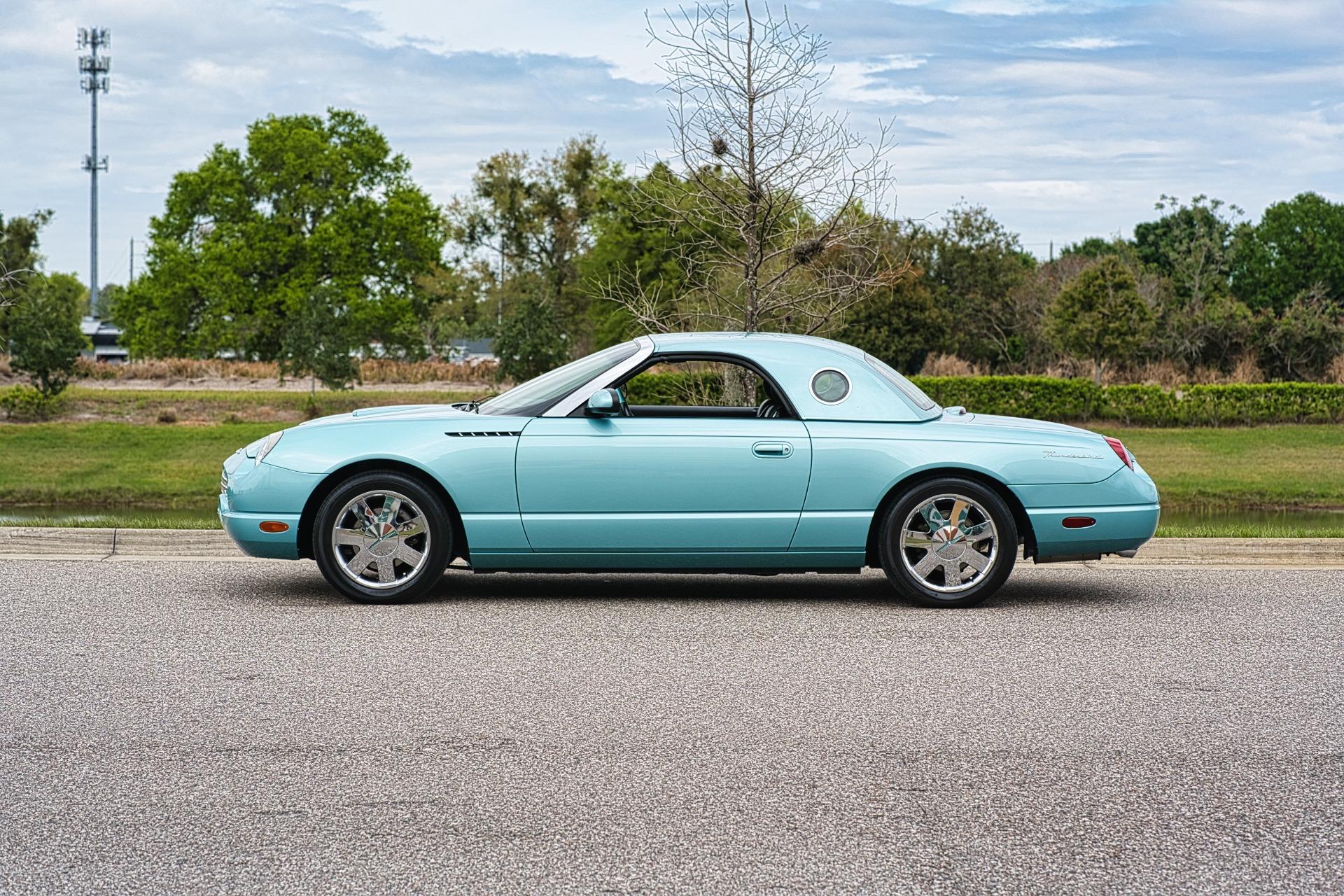 2002 Ford Thunderbird 132