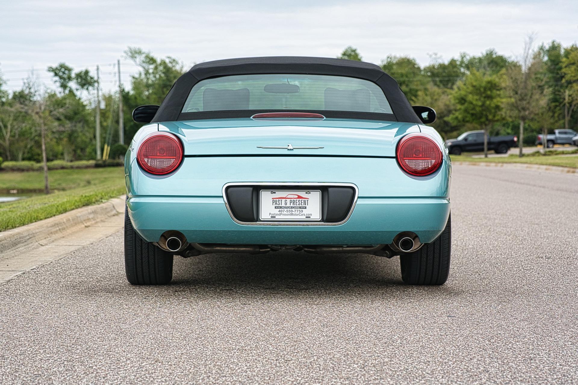 2002 Ford Thunderbird 118