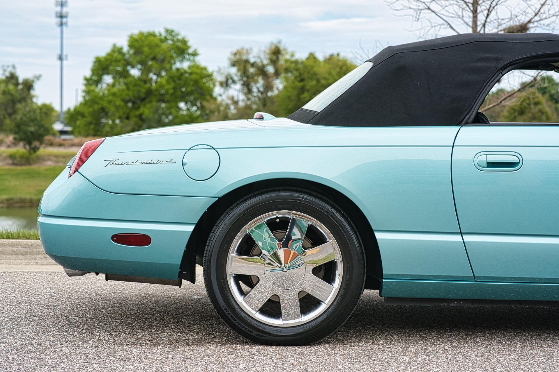 2002 Ford Thunderbird 123