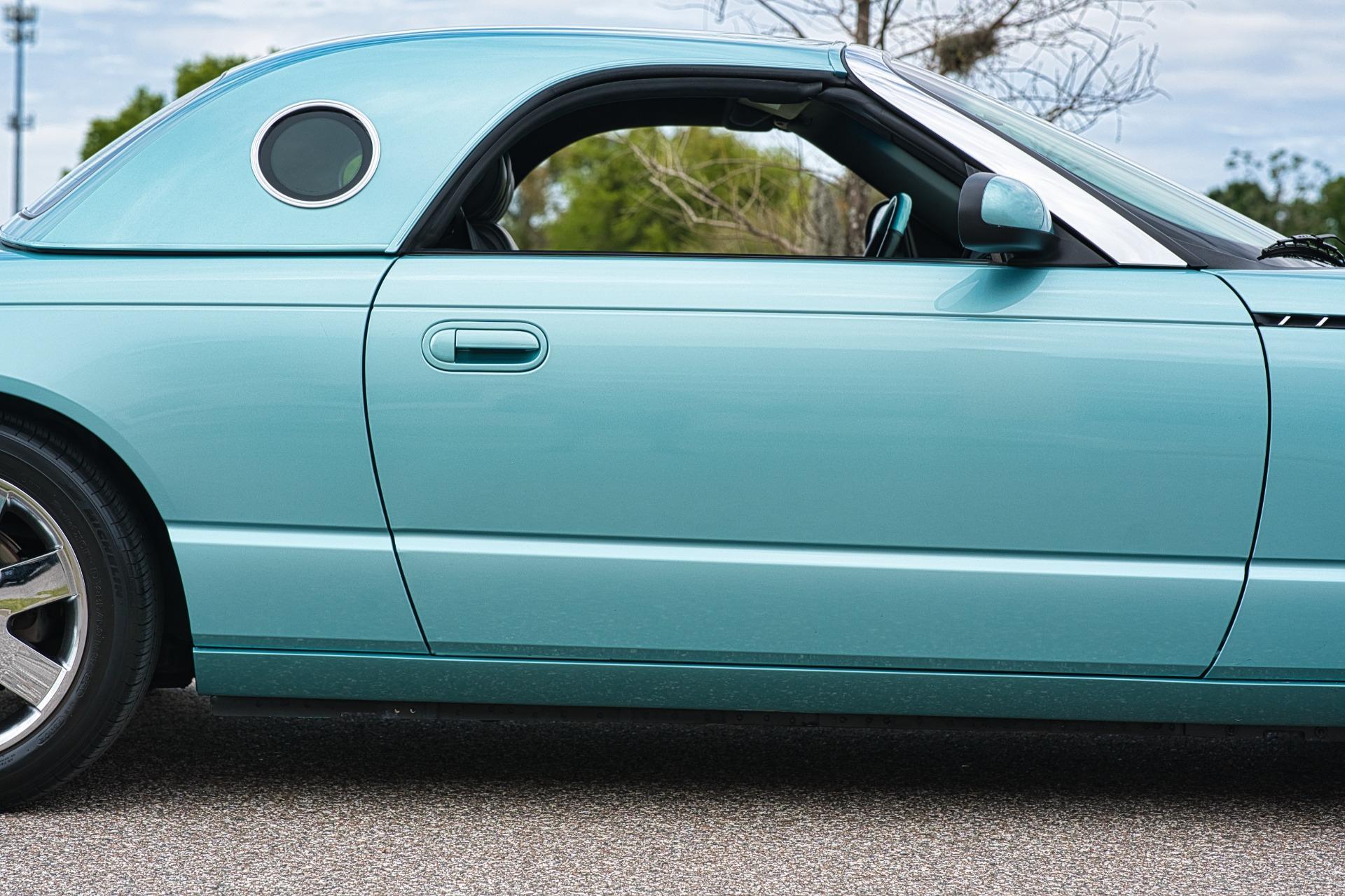 2002 Ford Thunderbird 166