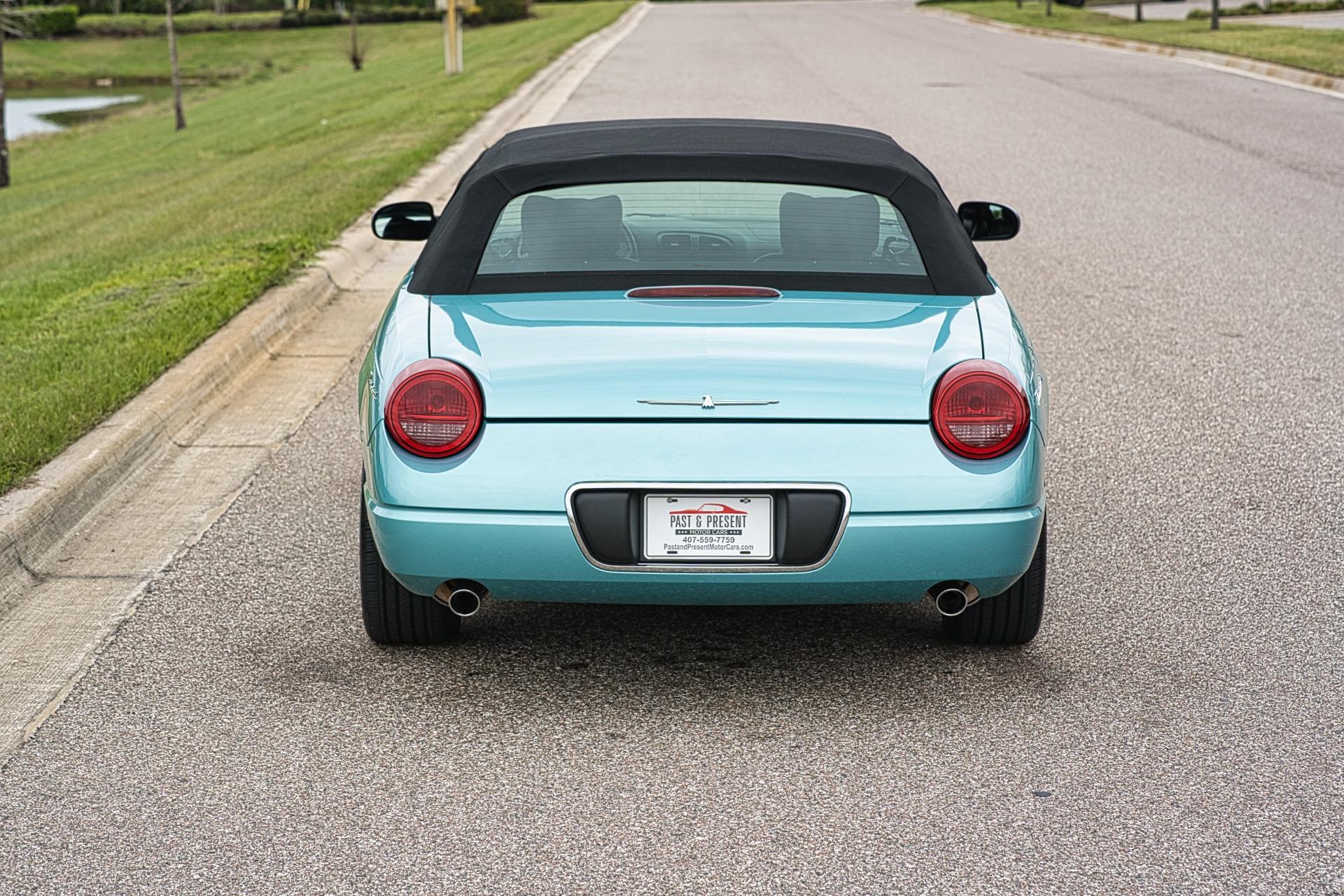 2002 Ford Thunderbird 117