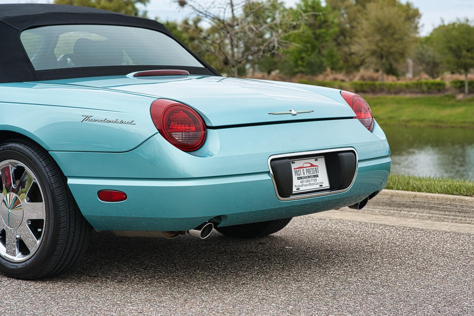 2002 Ford Thunderbird 106