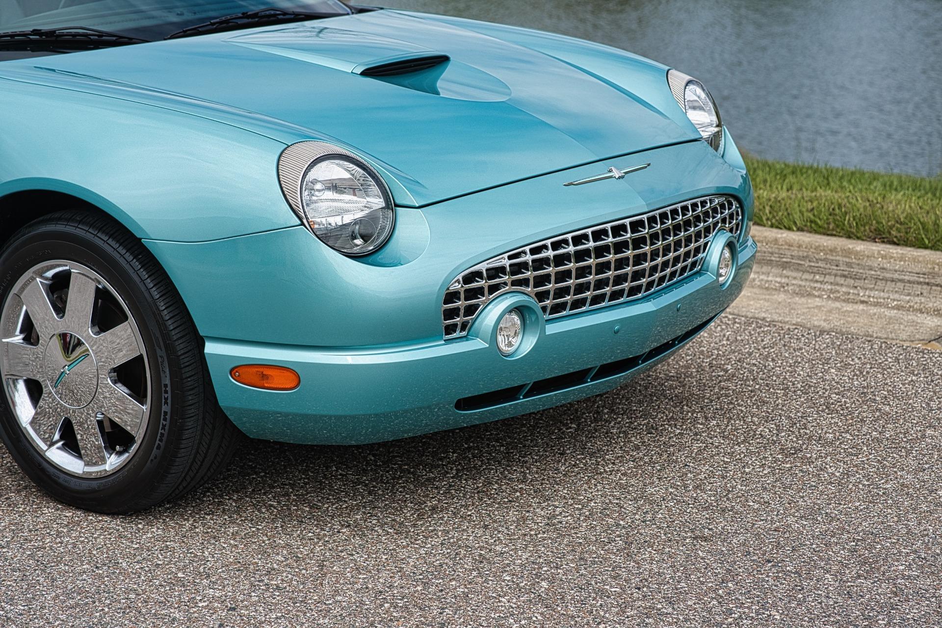 2002 Ford Thunderbird 52