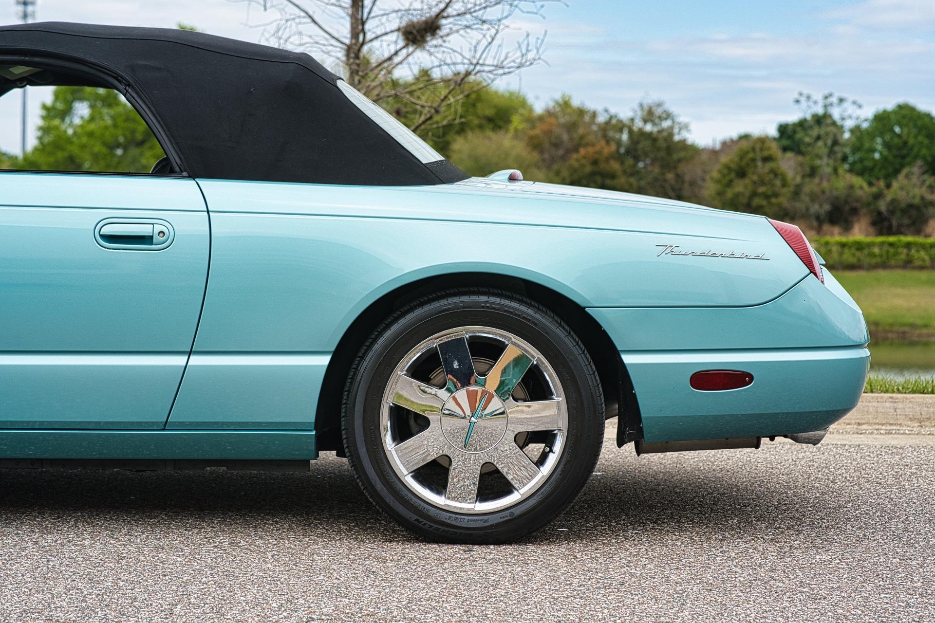2002 Ford Thunderbird 104