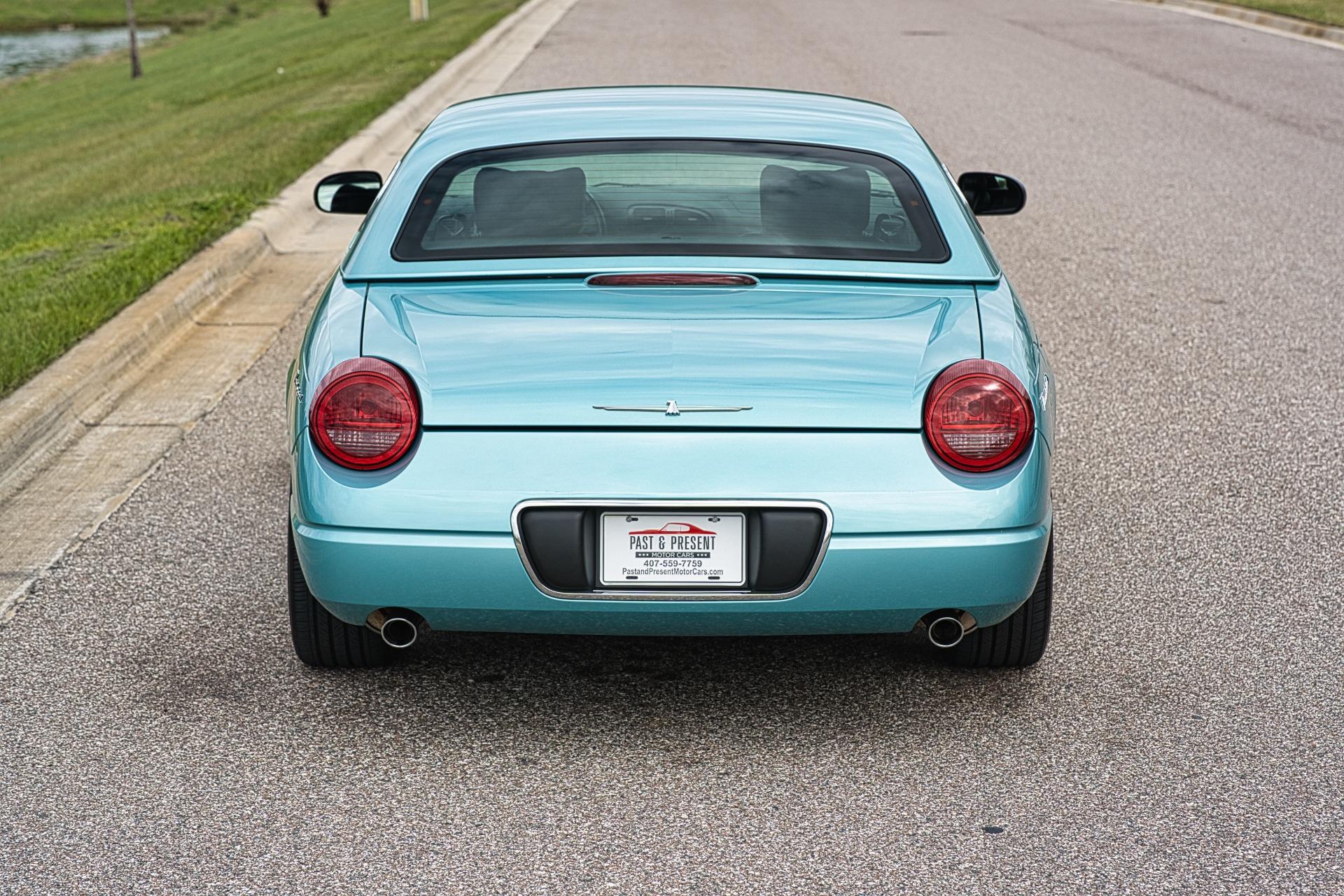 2002 Ford Thunderbird 159