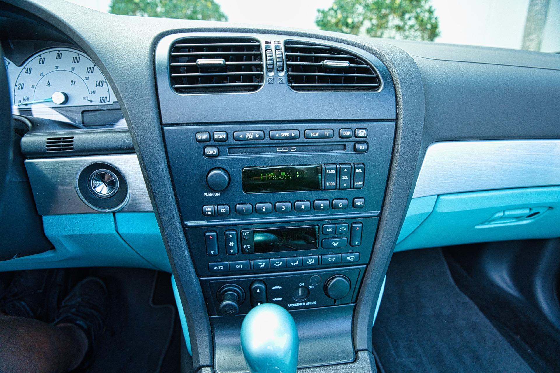 2002 Ford Thunderbird 68
