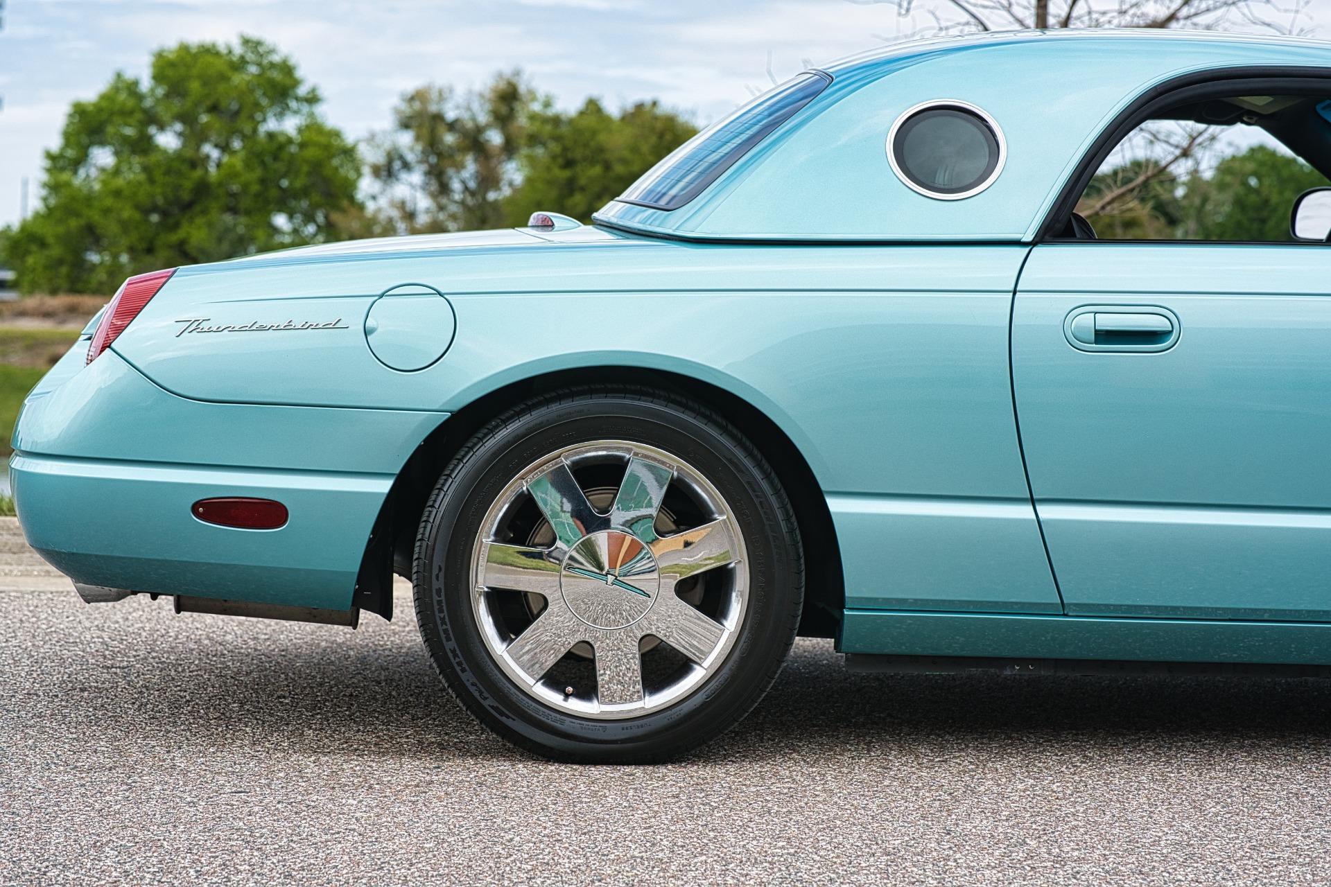 2002 Ford Thunderbird 165