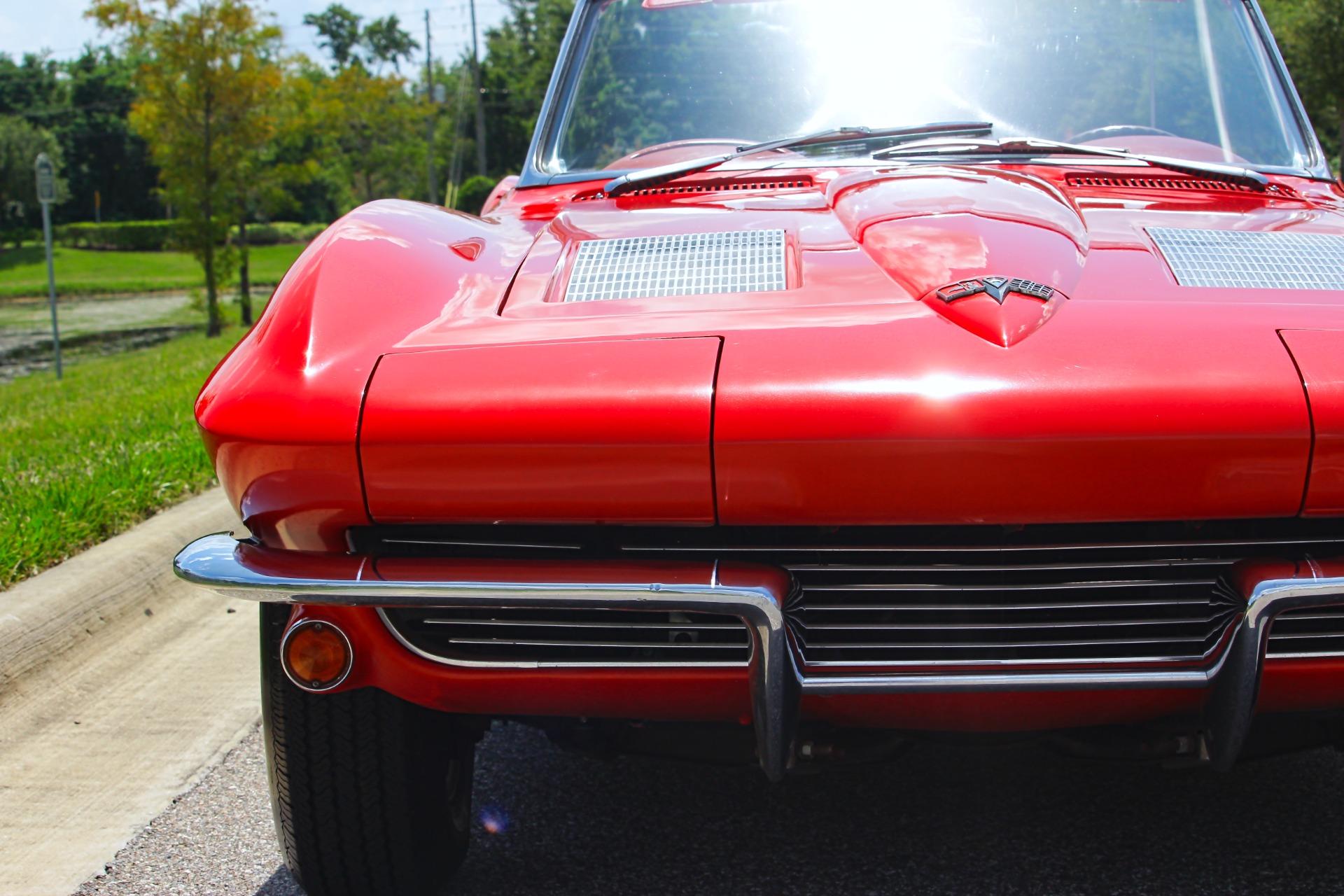 1963 Chevrolet Corvette 32
