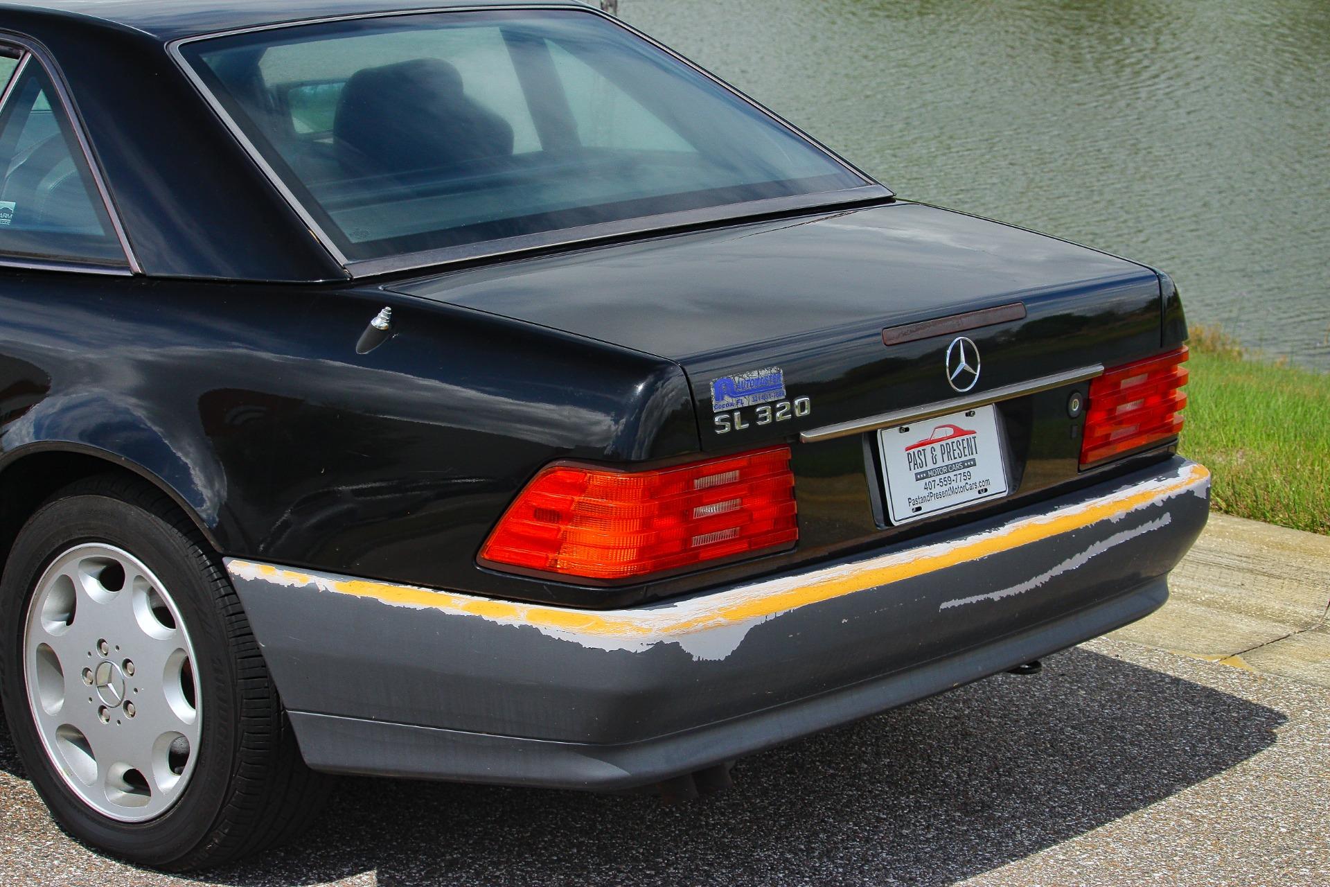 1995 Mercedes-Benz SL320 29