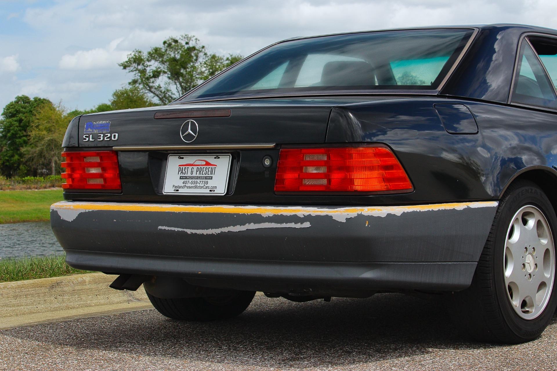 1995 Mercedes-Benz SL320 41