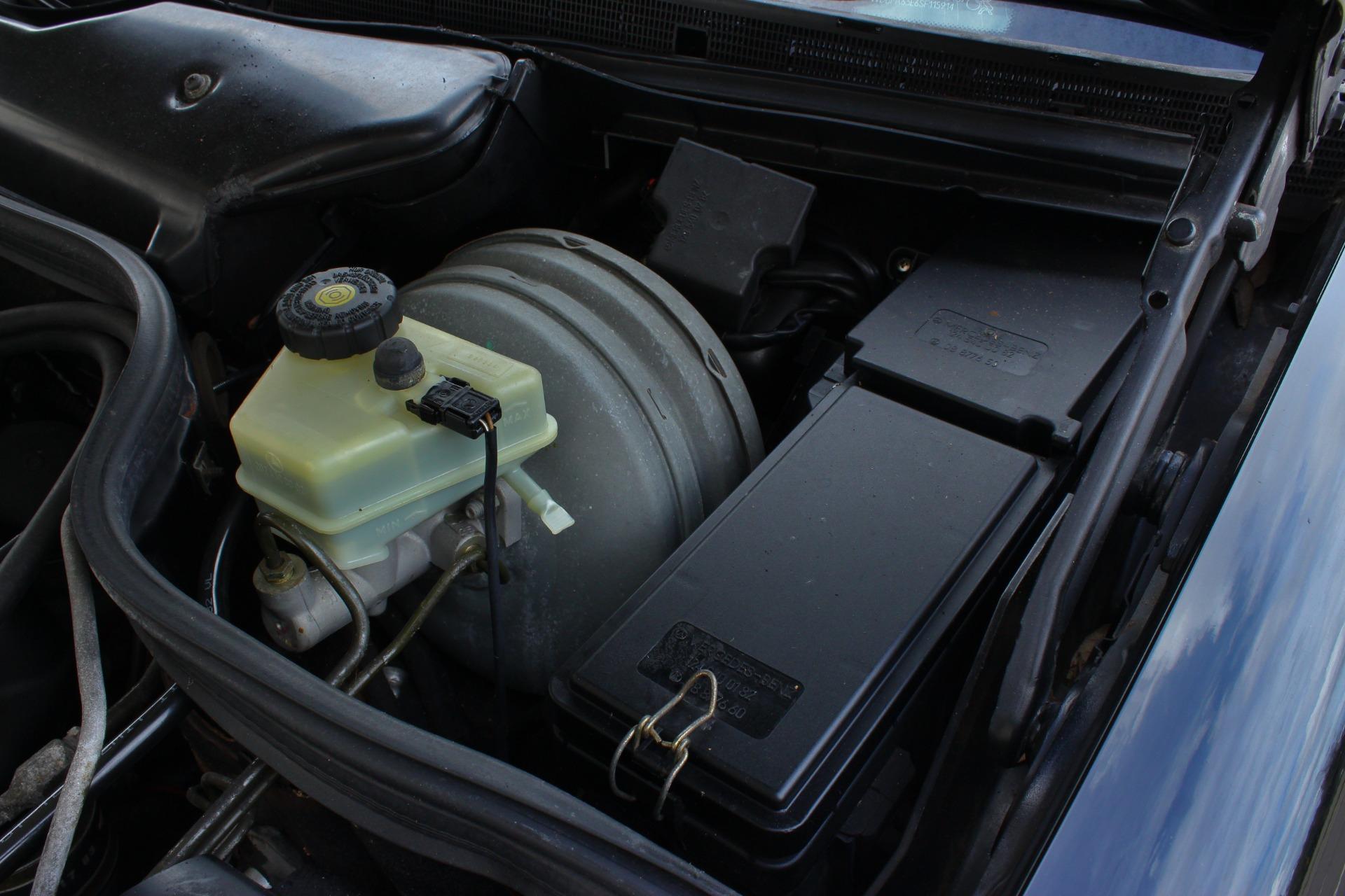 1995 Mercedes-Benz SL320 79