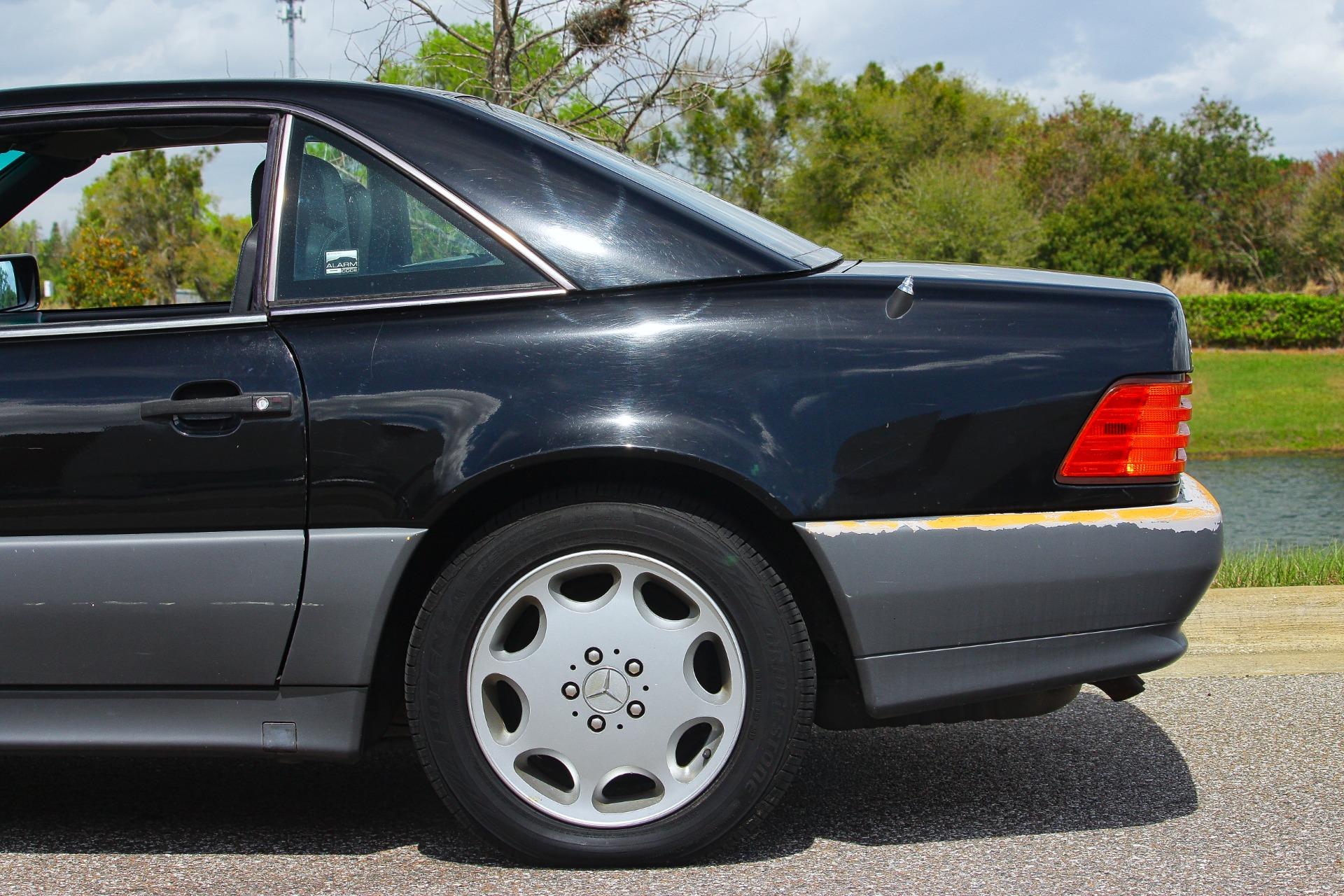 1995 Mercedes-Benz SL320 28