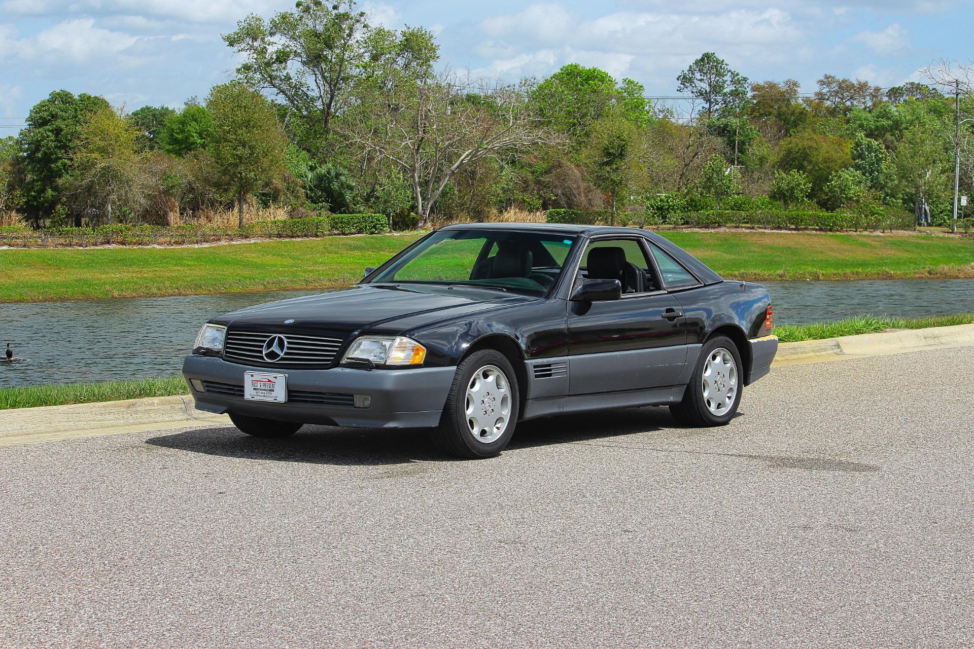 1995 Mercedes-Benz SL320 1