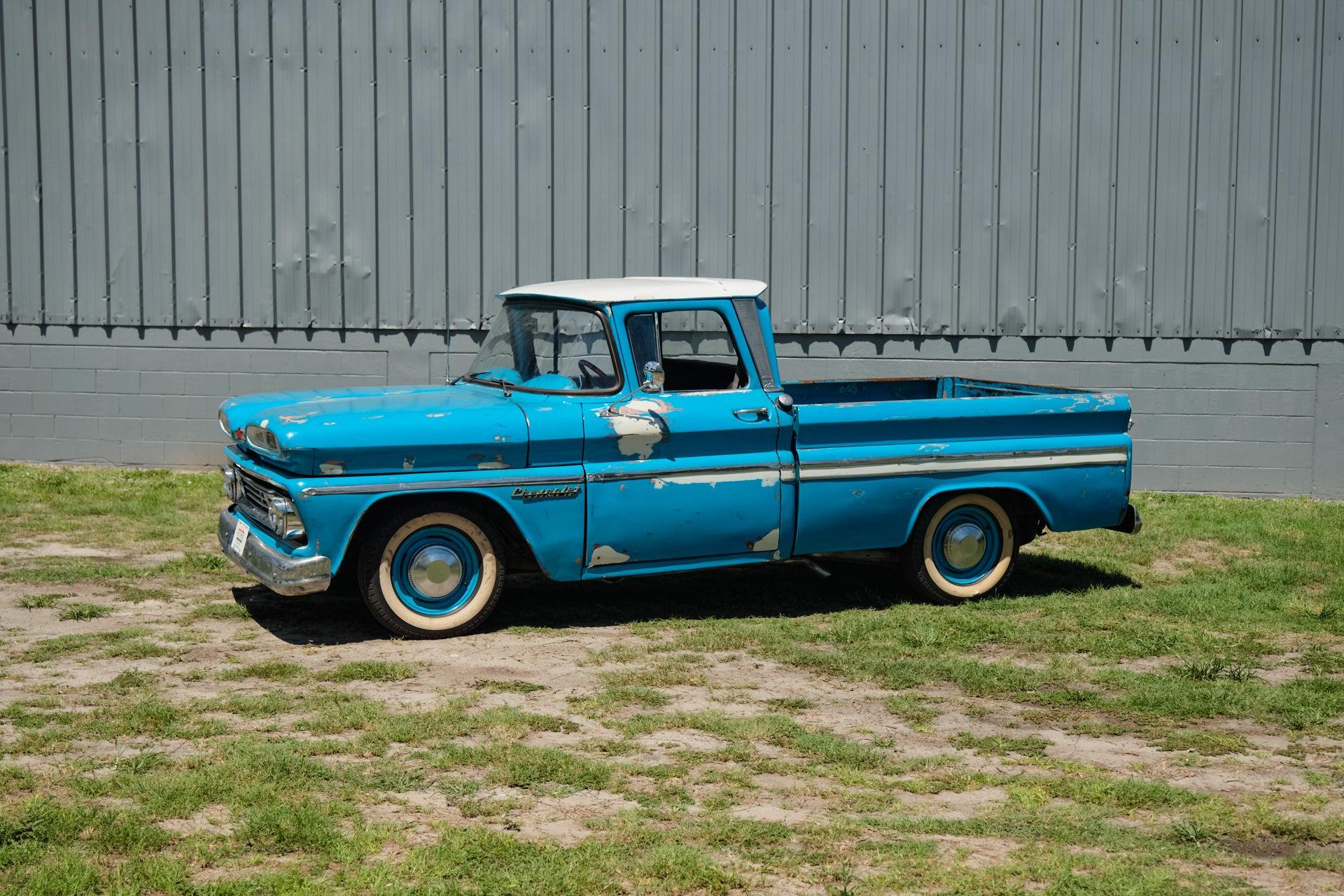 1960 Chevrolet Apache 14