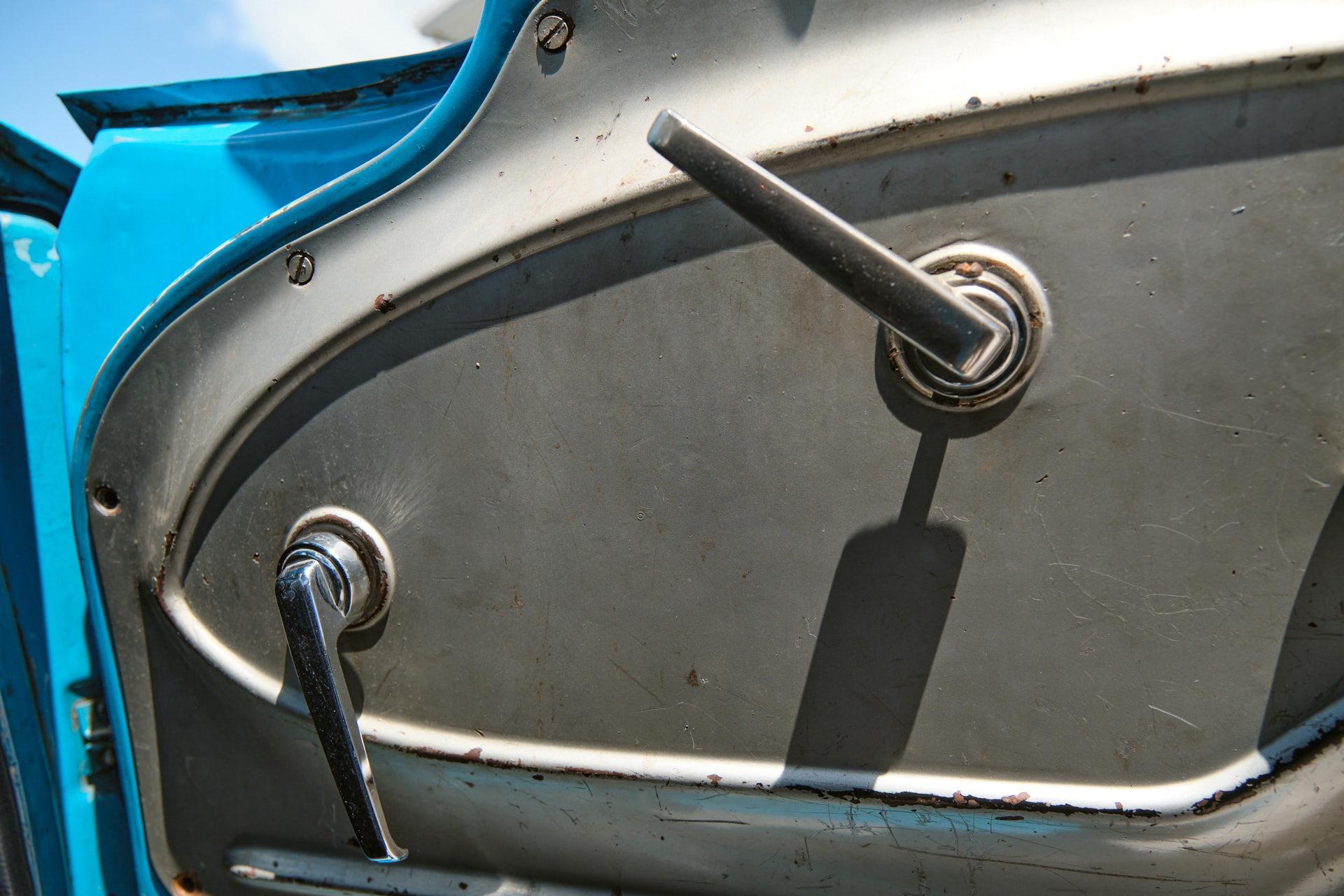 1960 Chevrolet Apache 39