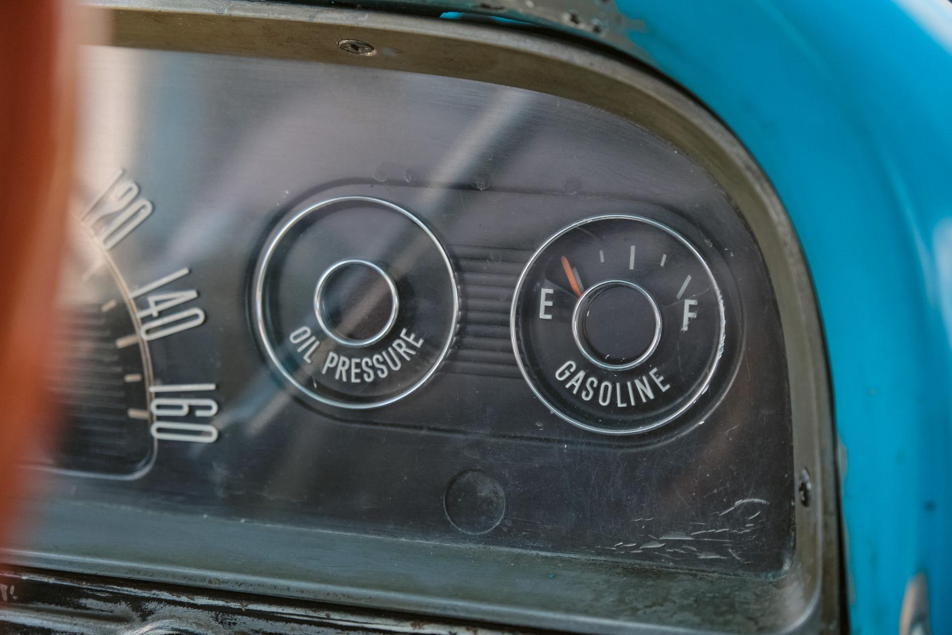 1960 Chevrolet Apache 46