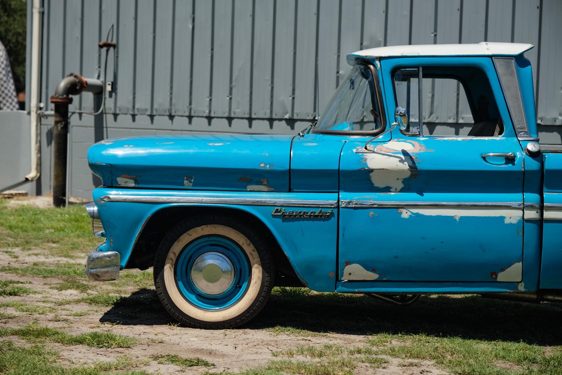 1960 Chevrolet Apache 18