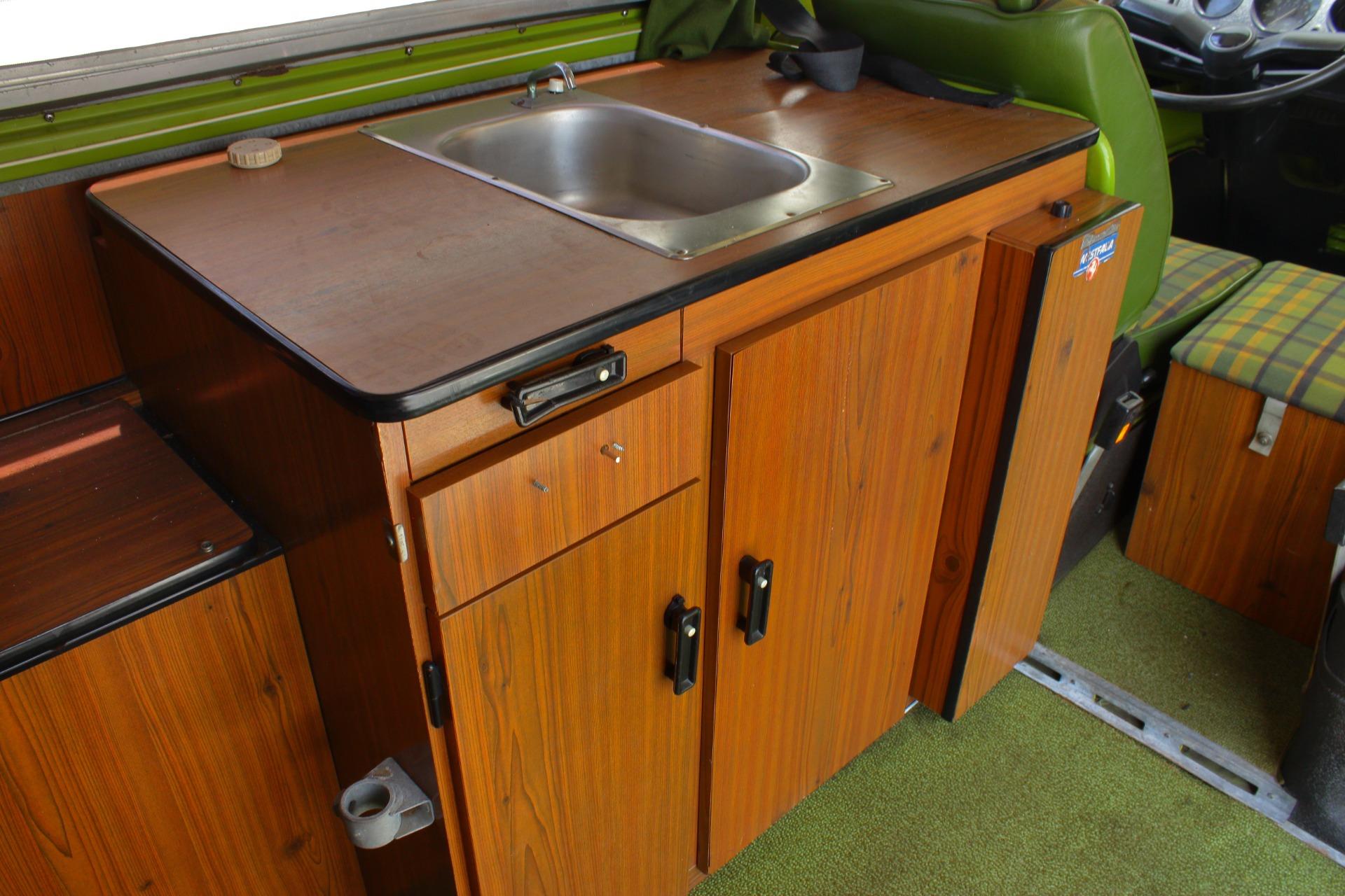 1979 Volkswagen Westfalia Bus 77