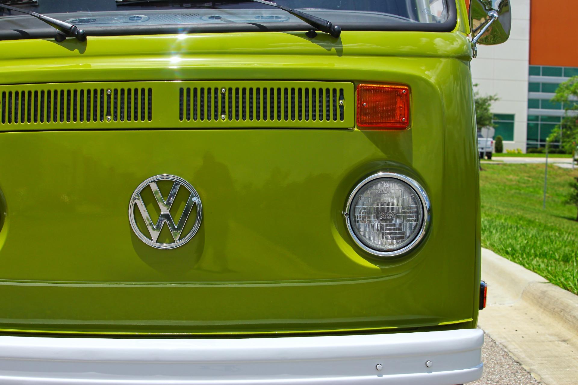 1979 Volkswagen Westfalia Bus 44