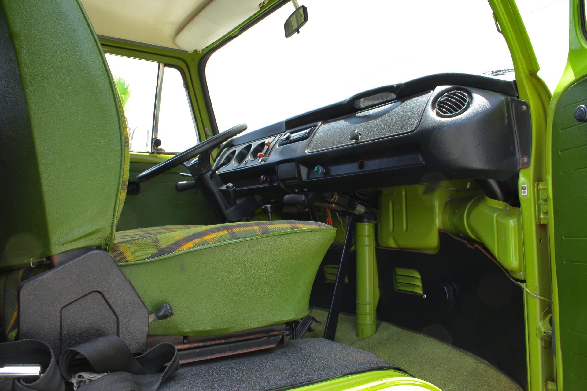 1979 Volkswagen Westfalia Bus 64