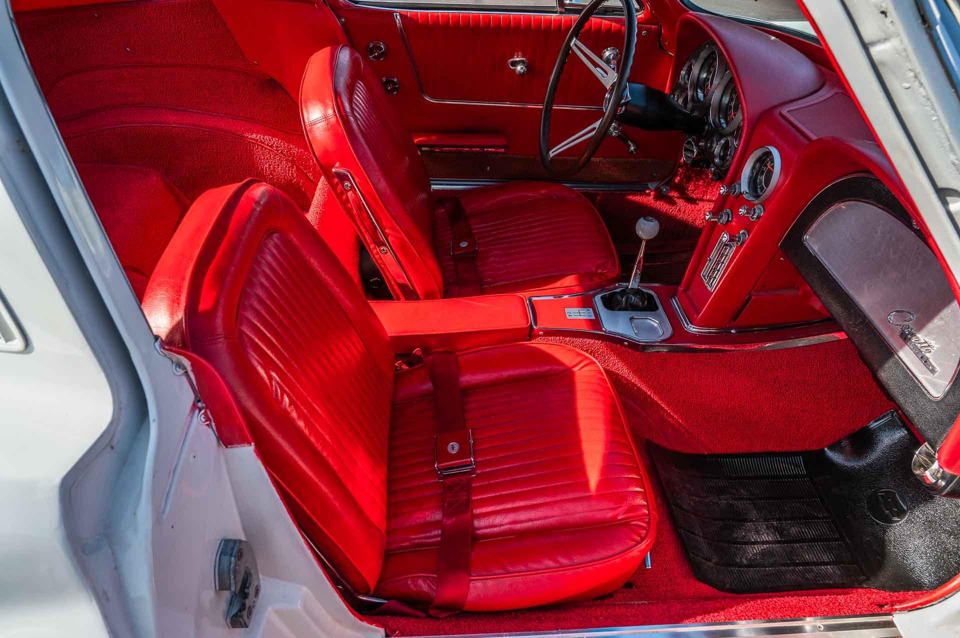 1964 Chevrolet Corvette 11