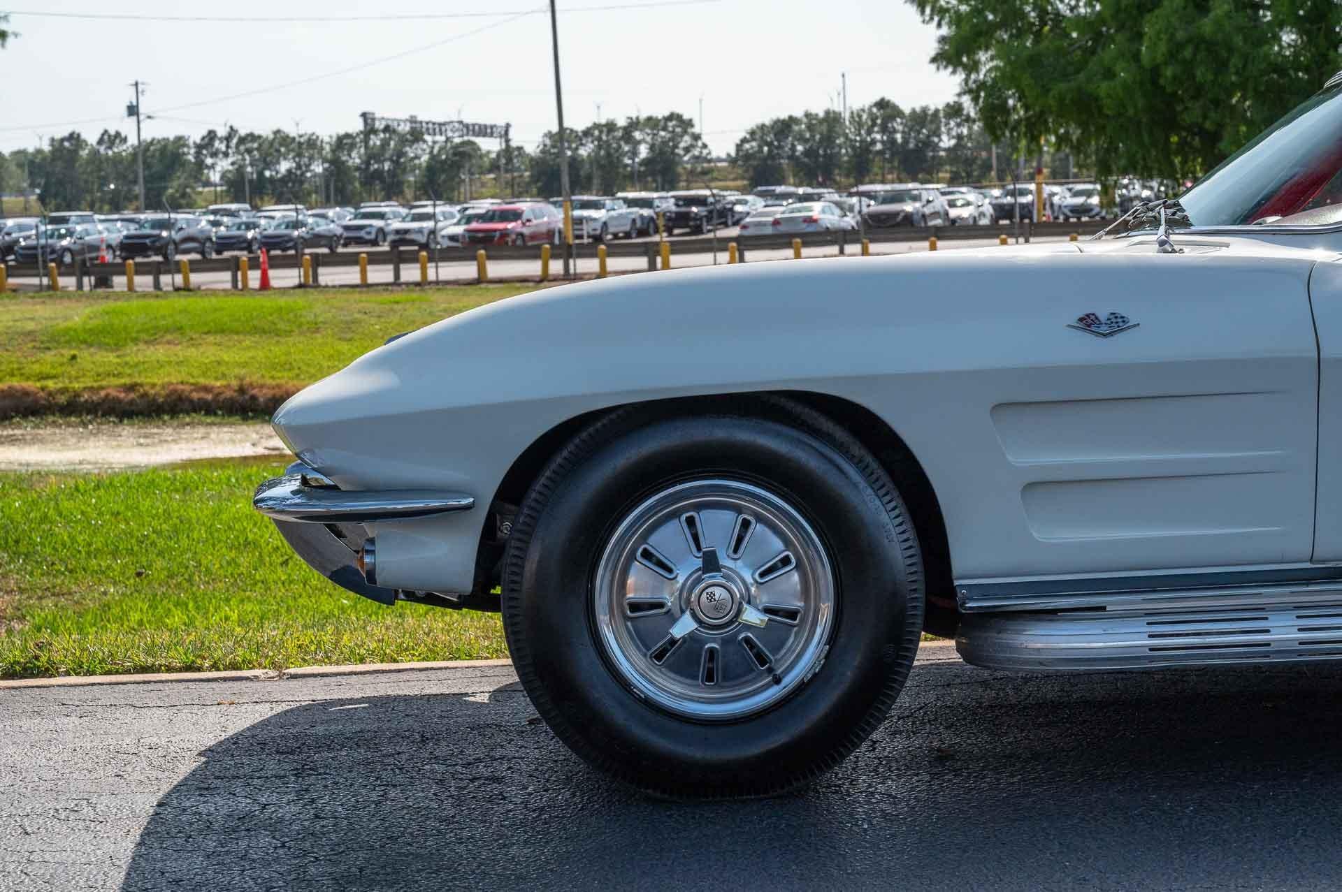 1964 Chevrolet Corvette 27