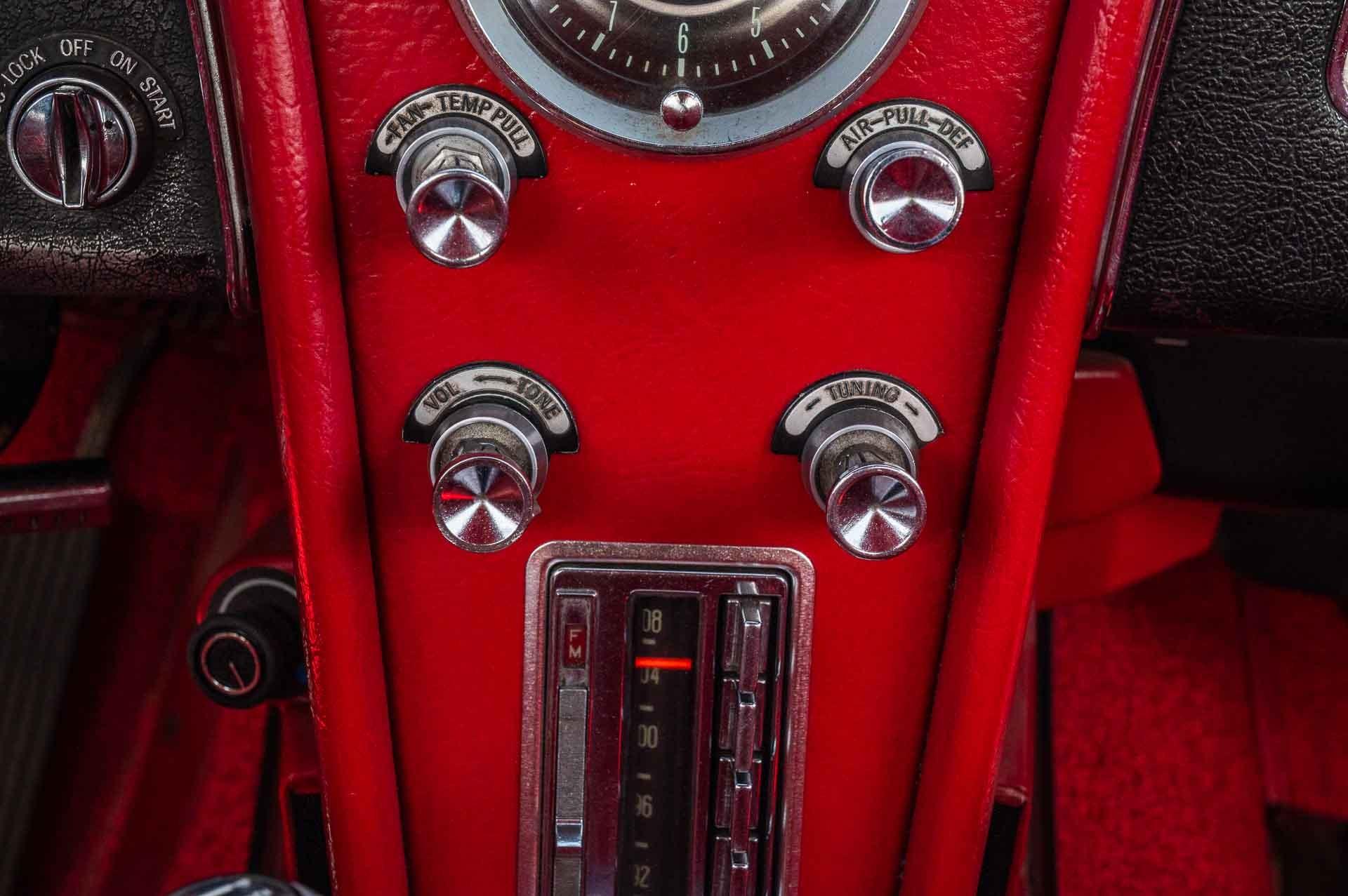 1964 Chevrolet Corvette 69