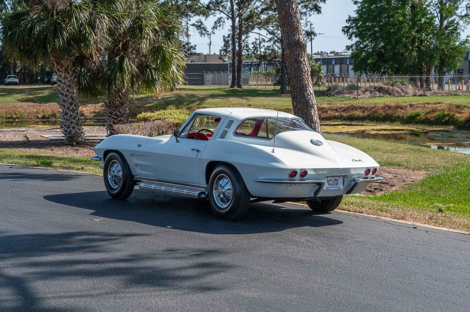 1964 Chevrolet Corvette 3