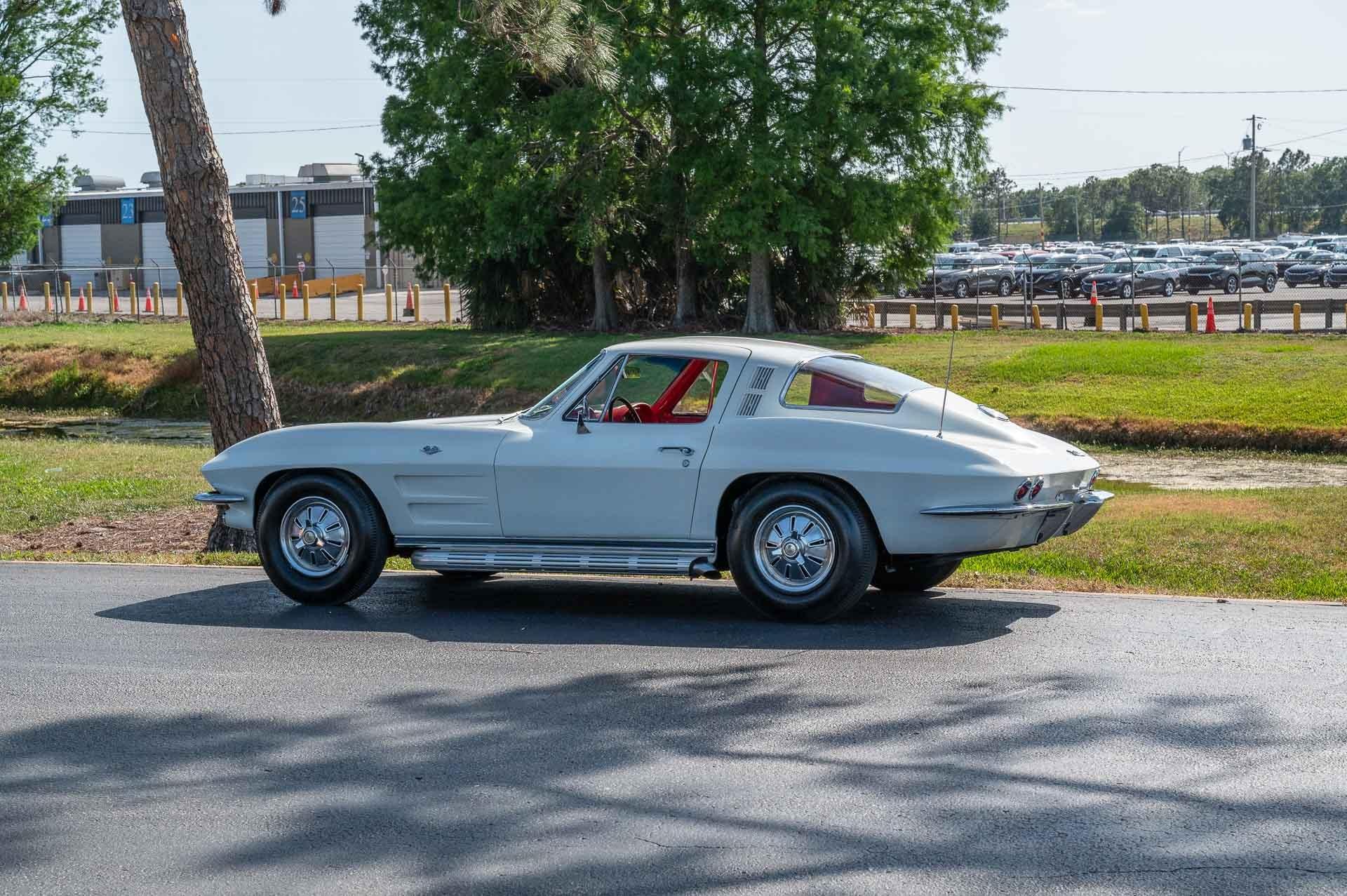 1964 Chevrolet Corvette 21
