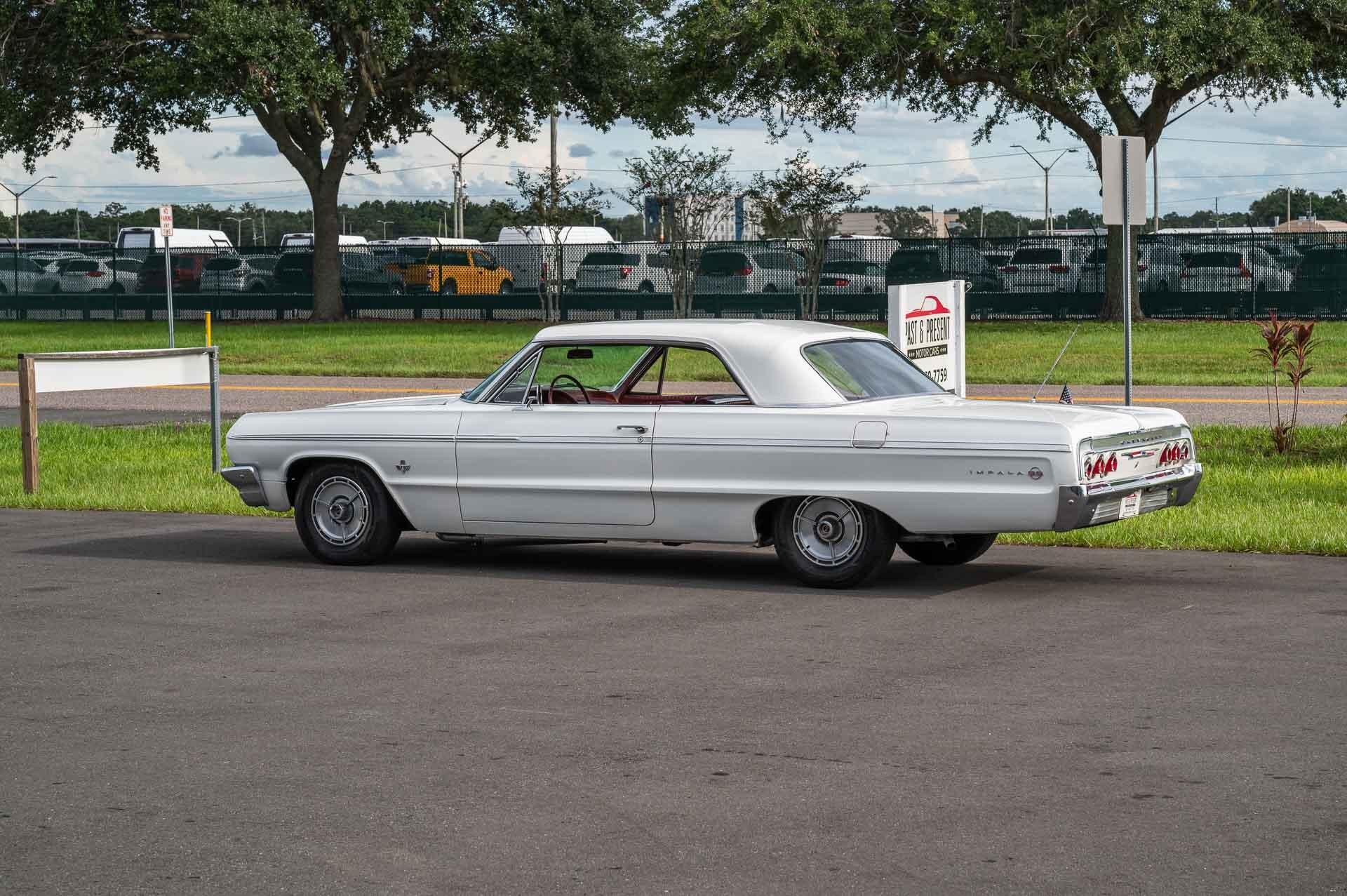 1964 Chevrolet Impala SS 41