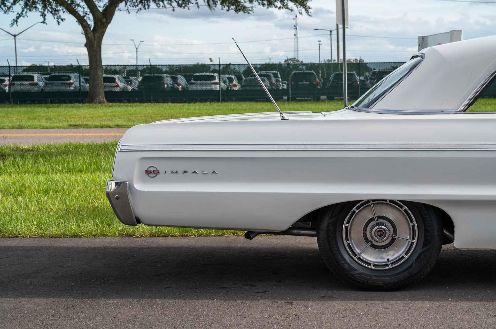1964 Chevrolet Impala SS 76