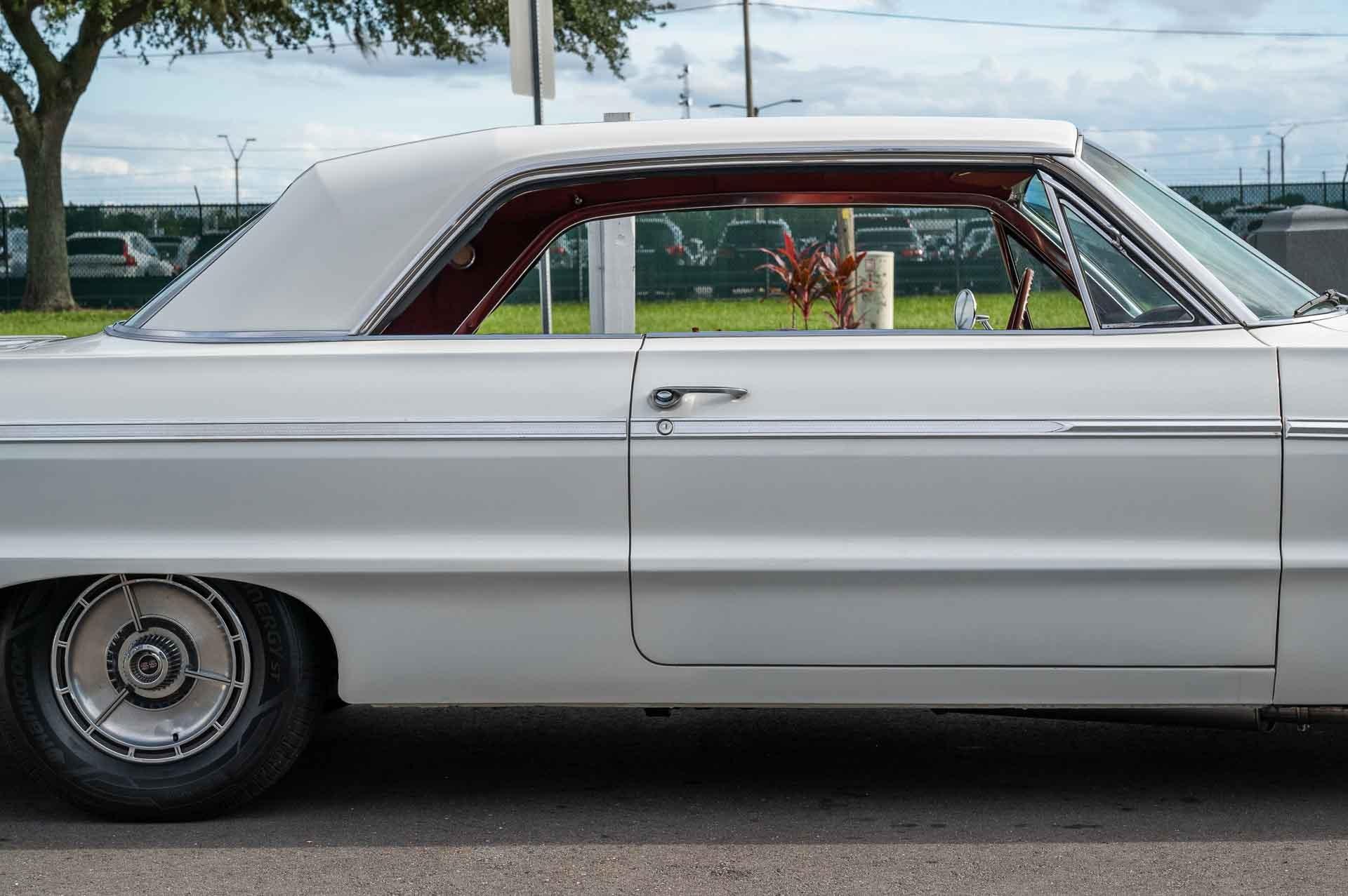 1964 Chevrolet Impala SS 74