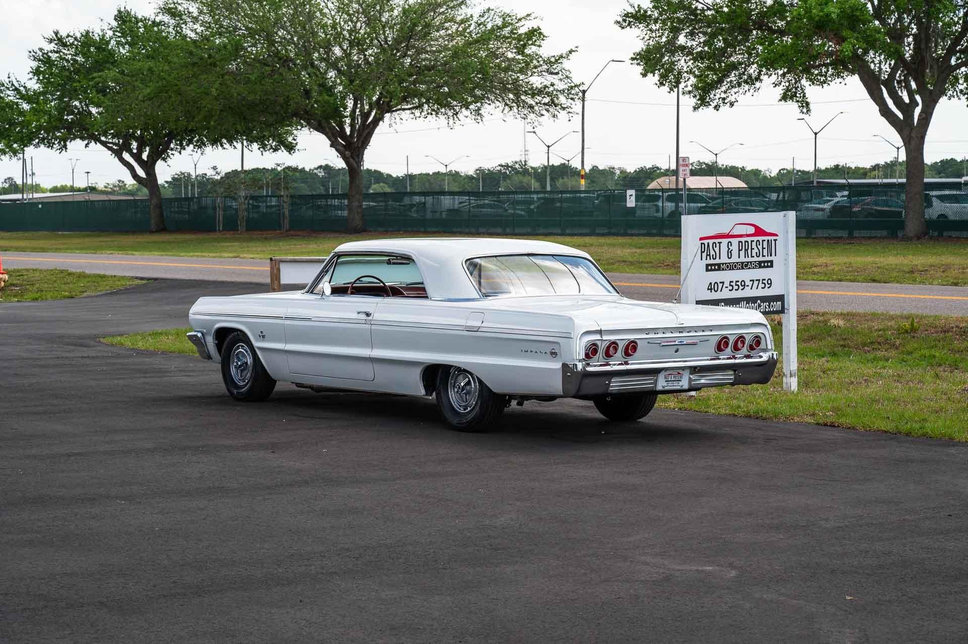 1964 Chevrolet Impala SS 21